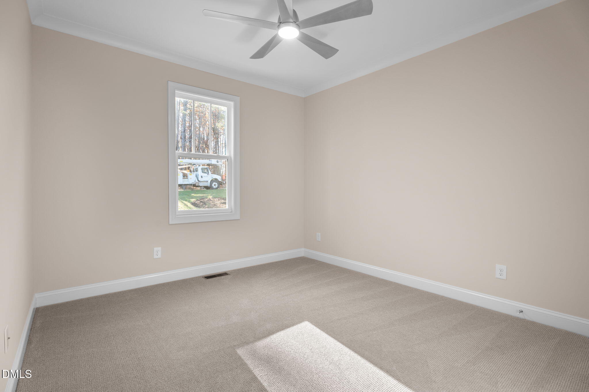 25 Autumnwood Lane