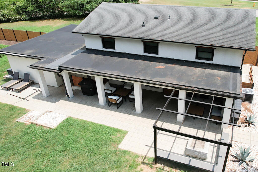 1523 Ivy Lane