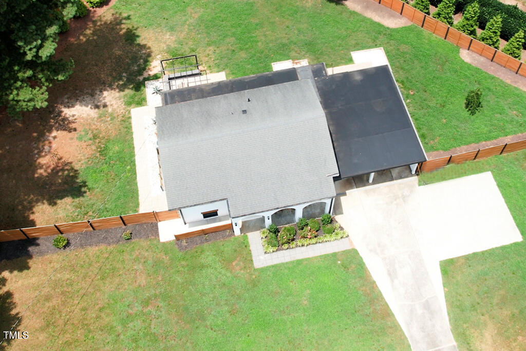 1523 Ivy Lane