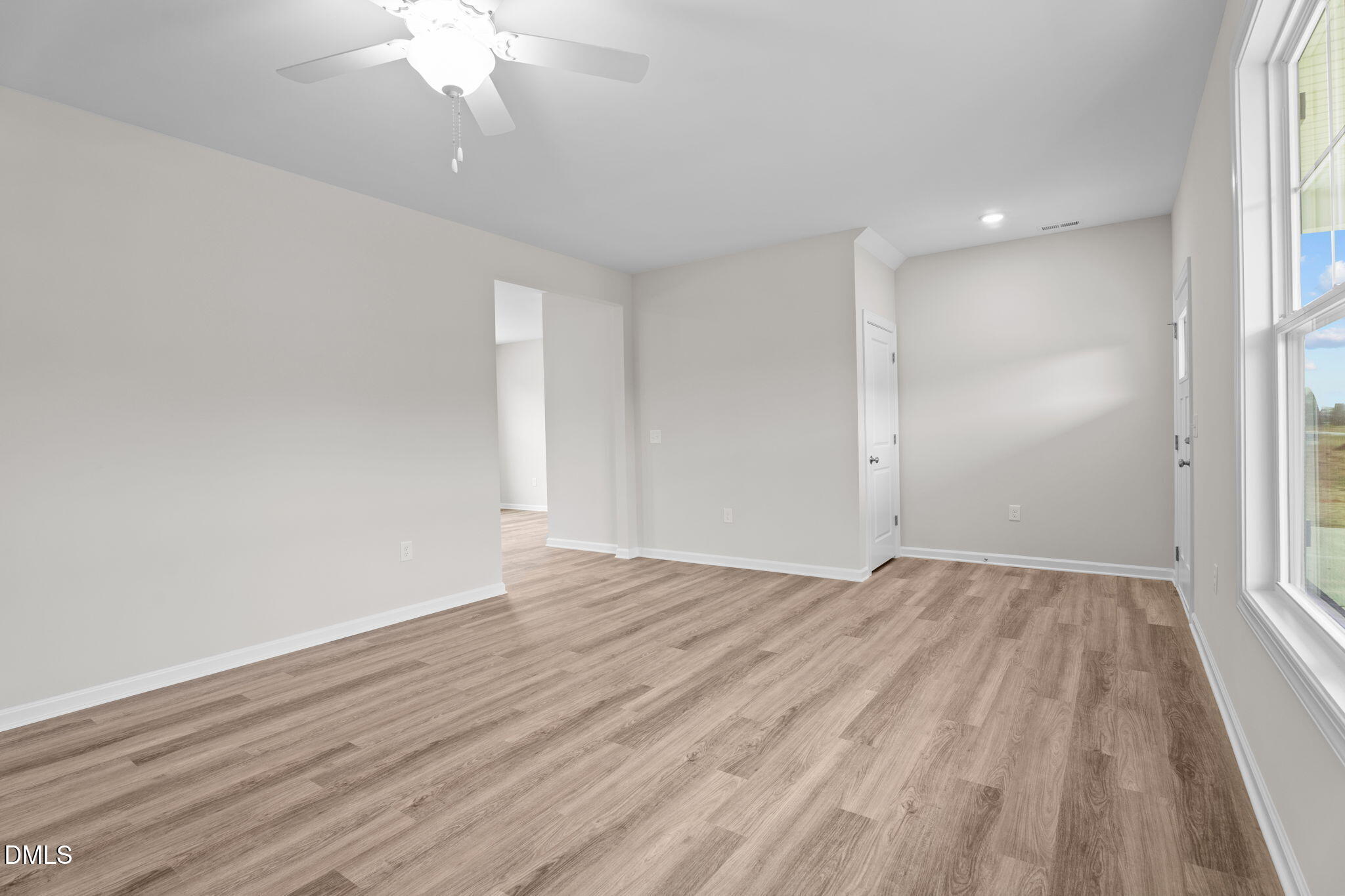 9122 Phoenix Court