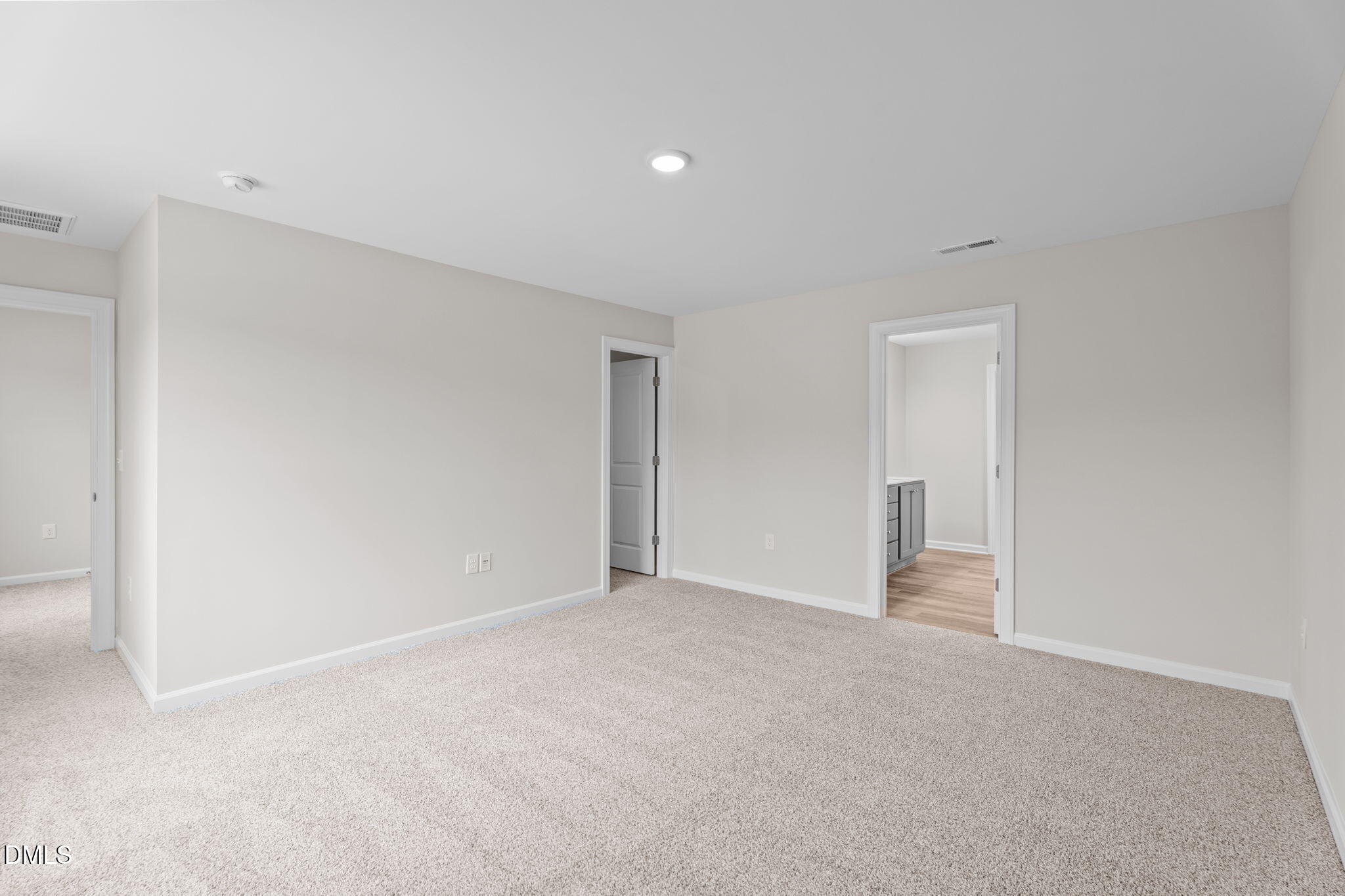 9122 Phoenix Court