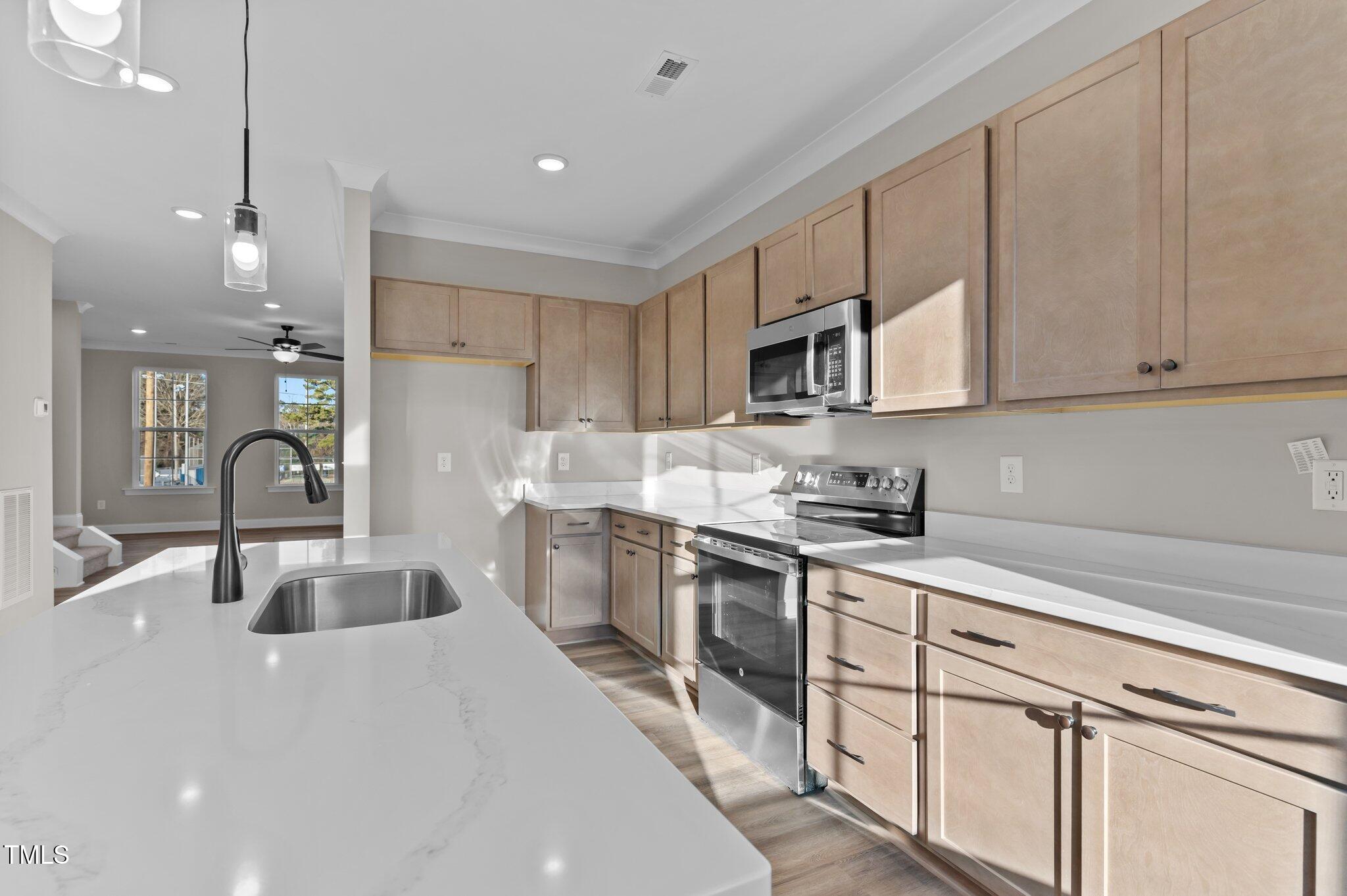 125 Pearl Street # 5