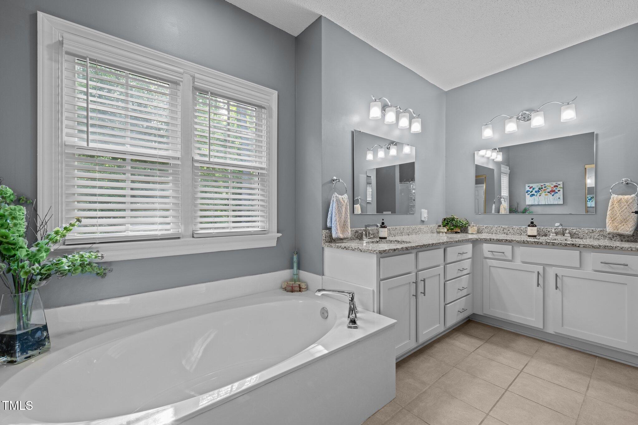 3608 Smoky Chestnut Lane
