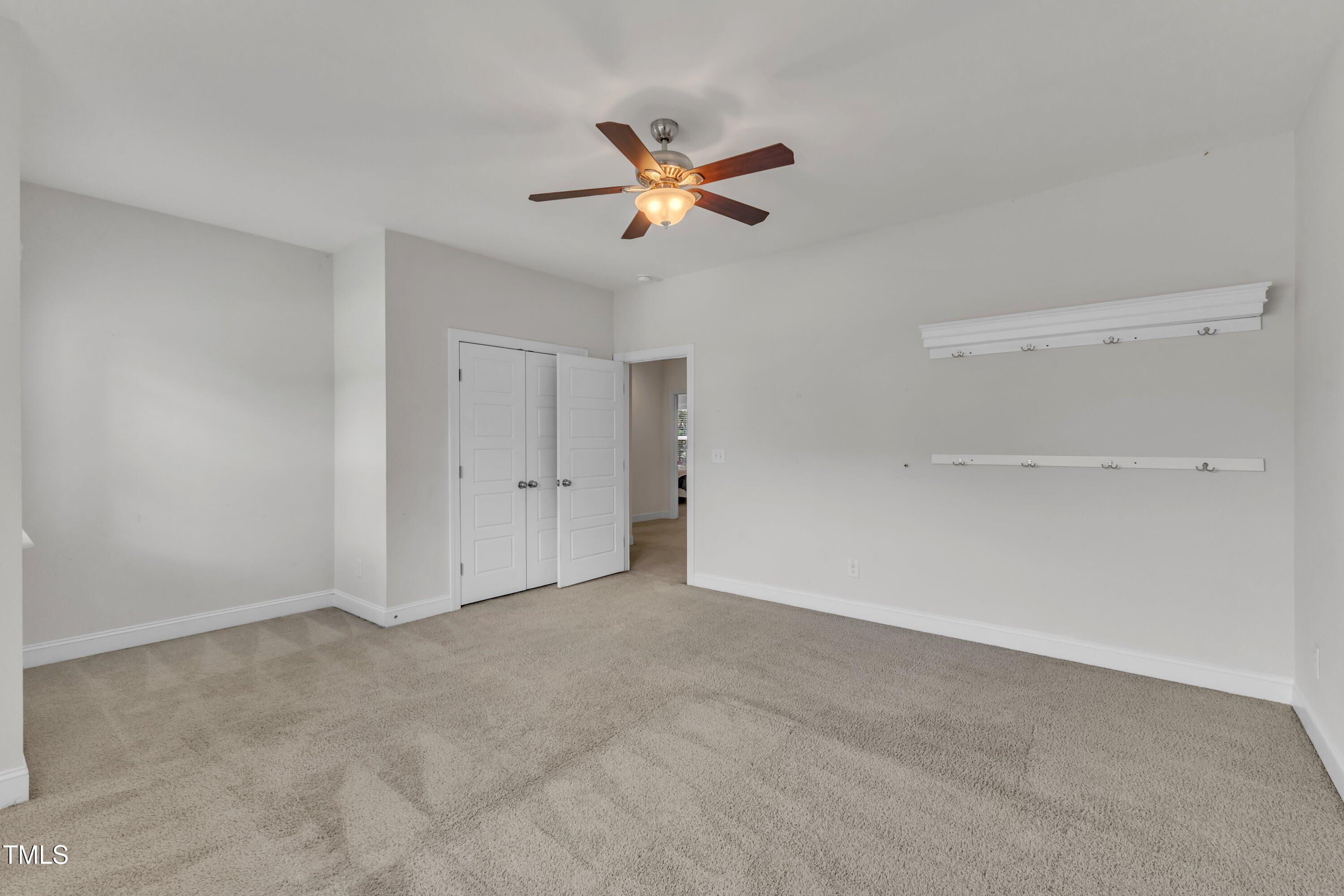1725 River Club Way