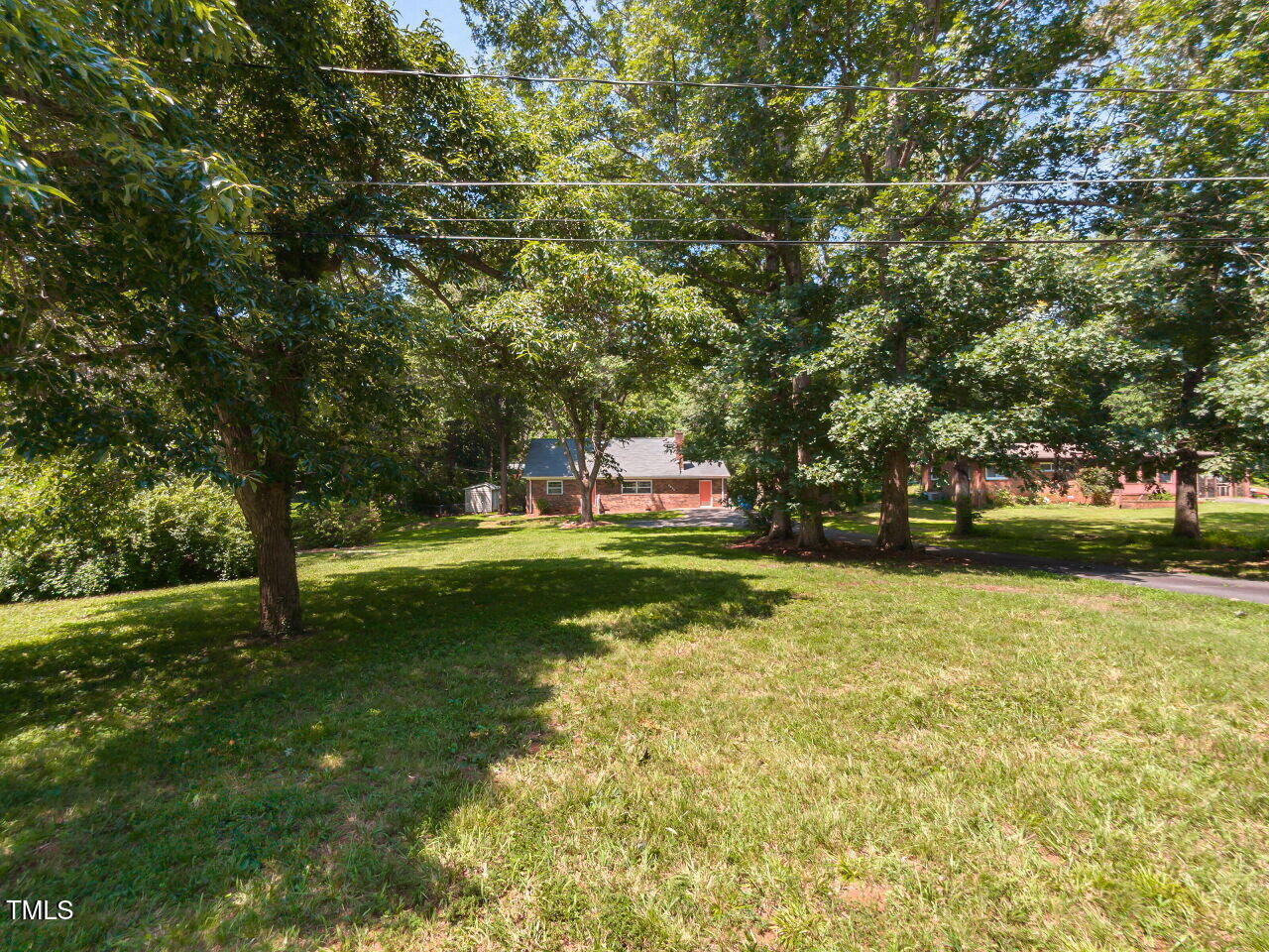 1831 Washington Drive
