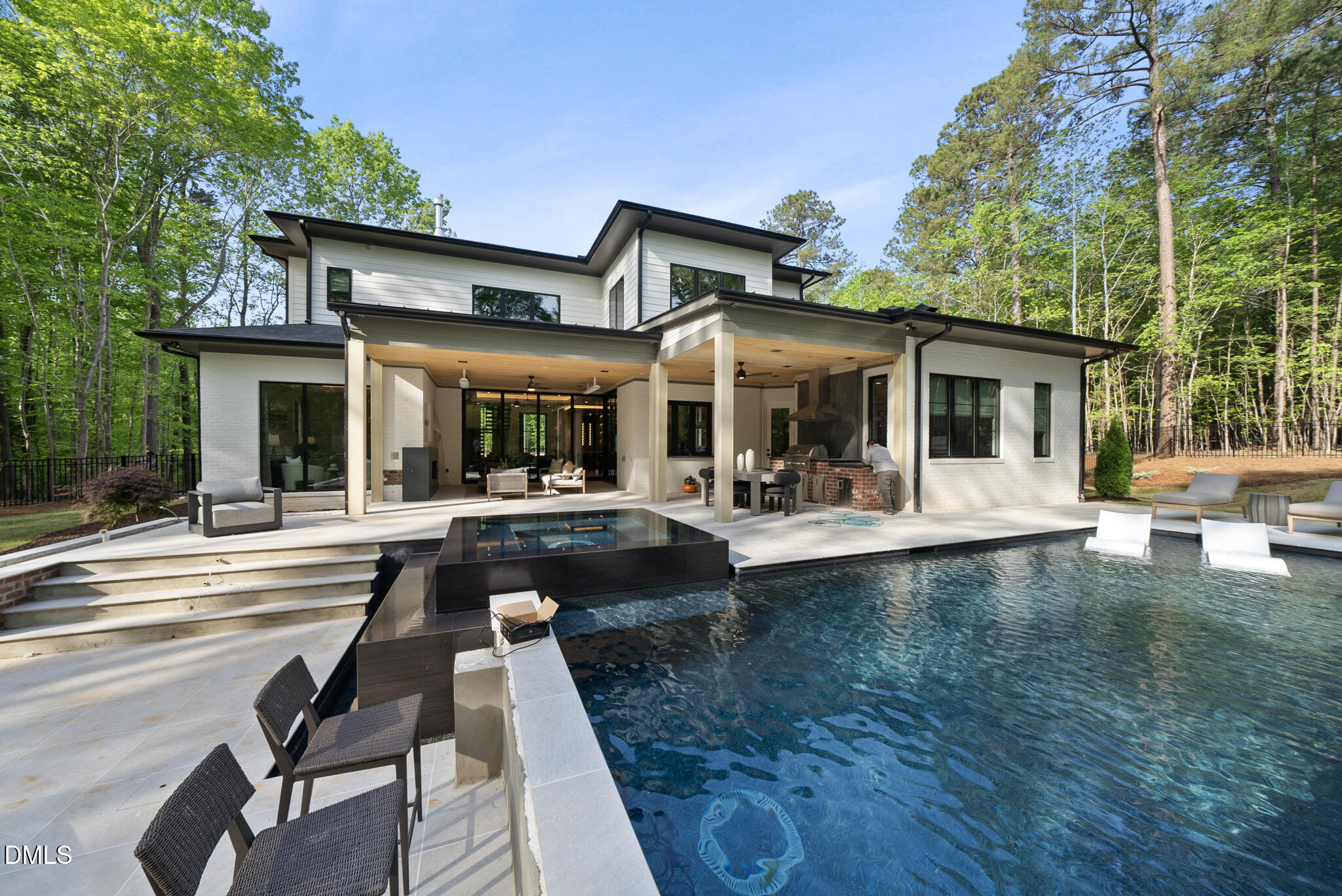 6804 Brixley Circle