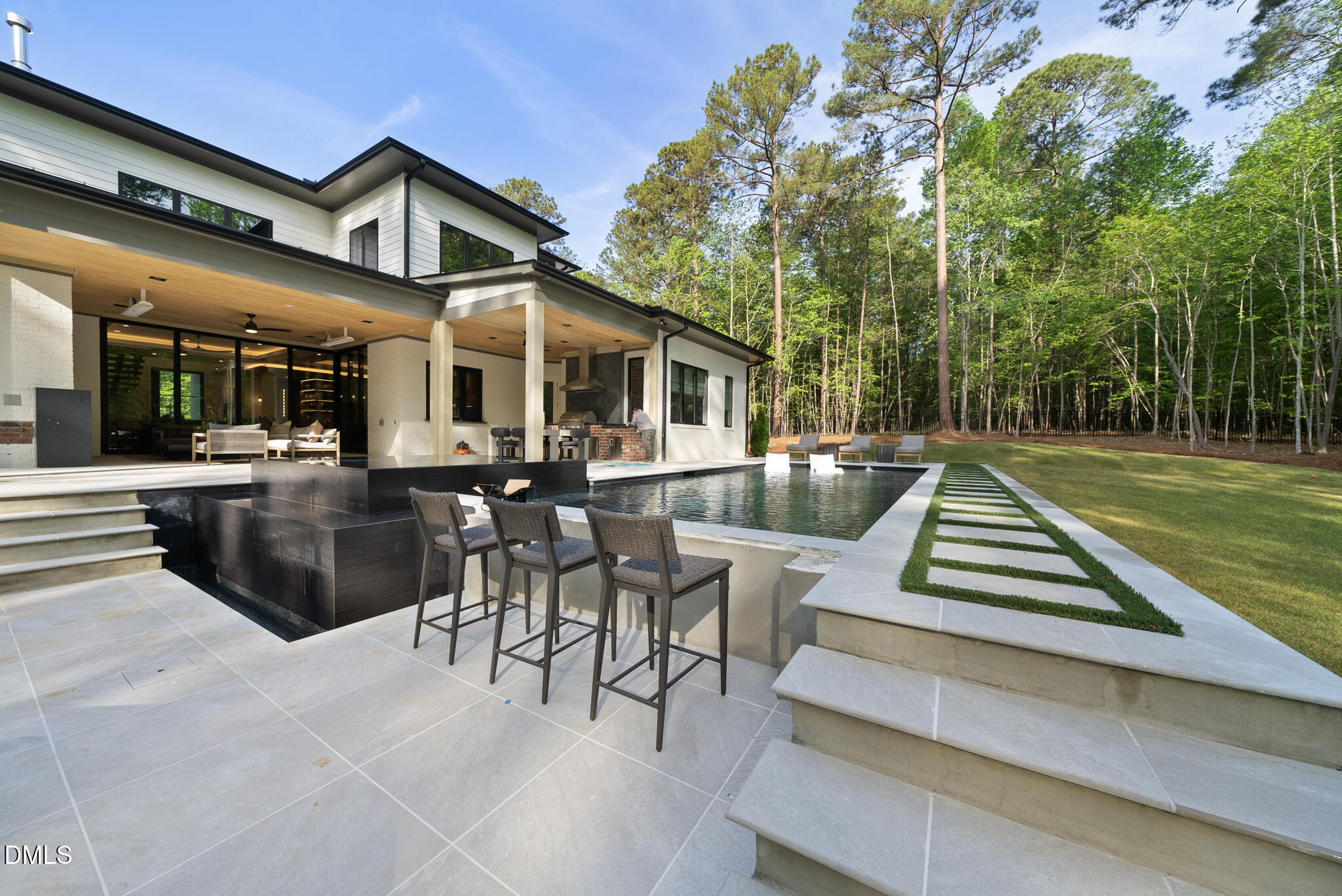 6804 Brixley Circle