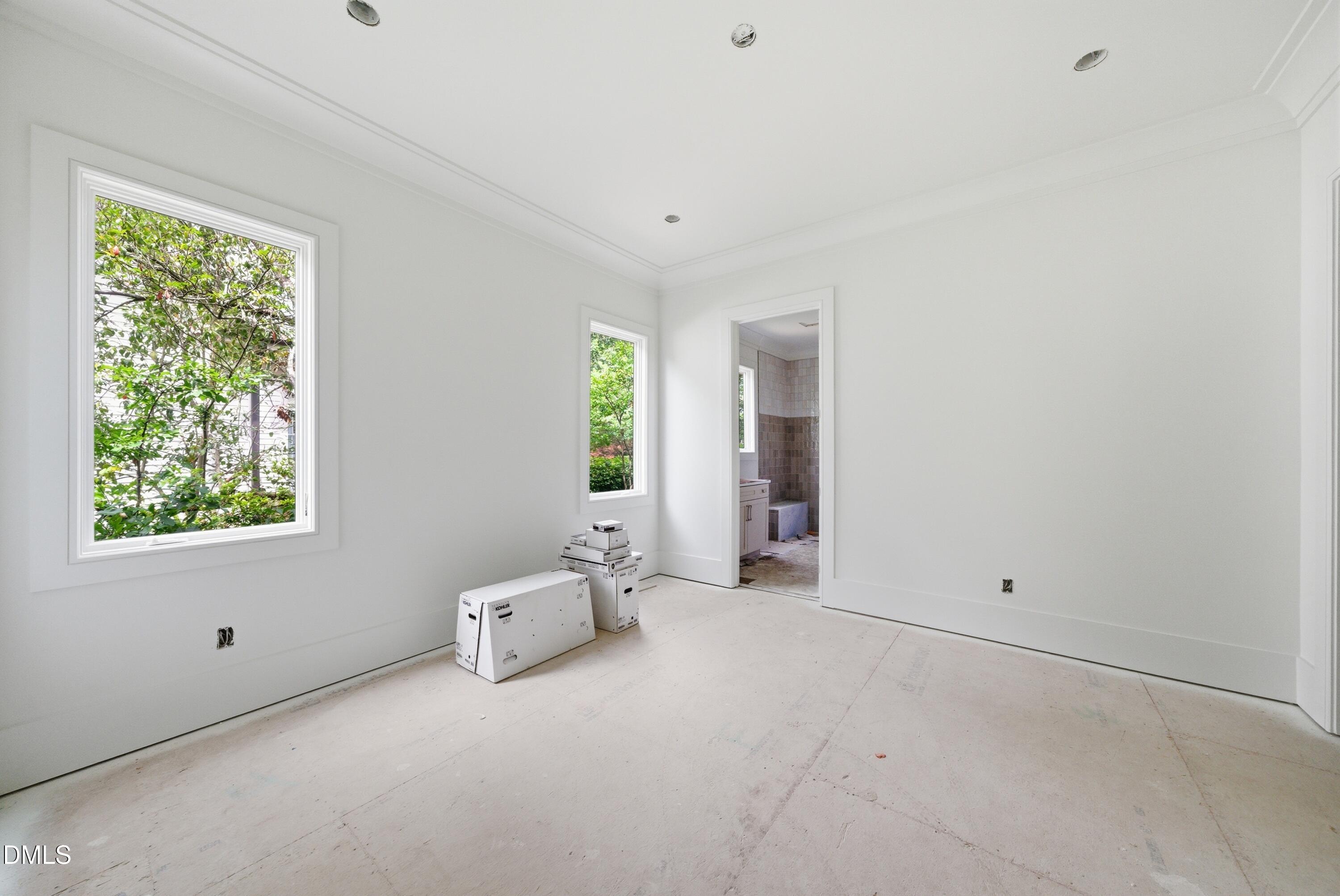 4907 Yadkin Drive