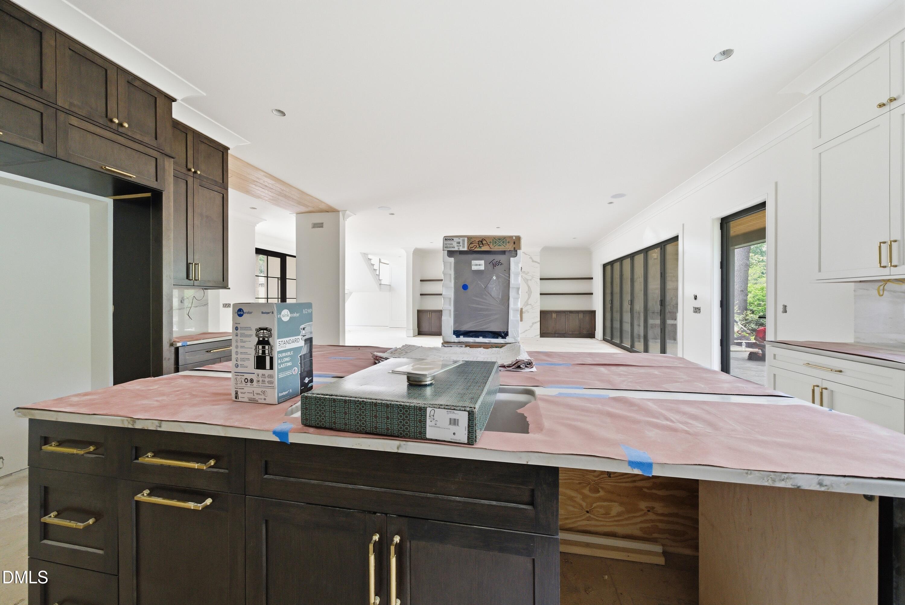 4907 Yadkin Drive