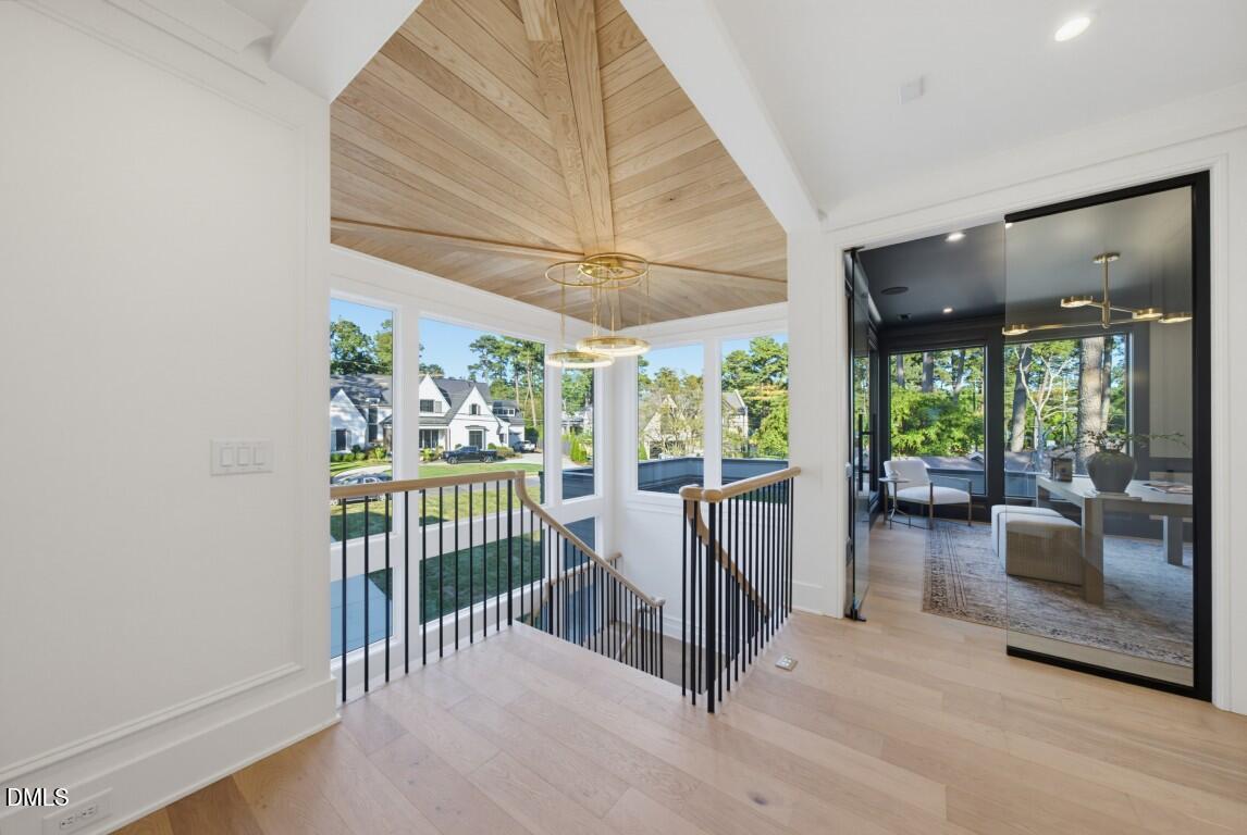 4907 Yadkin Drive