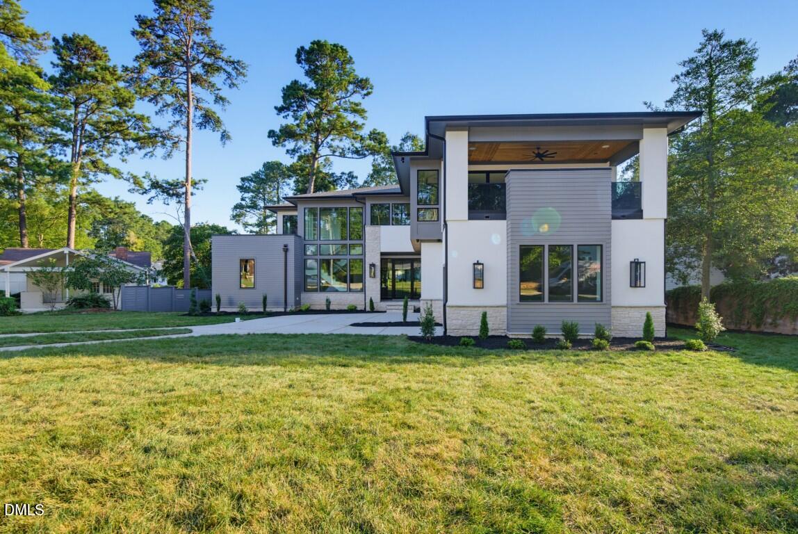 4907 Yadkin Drive