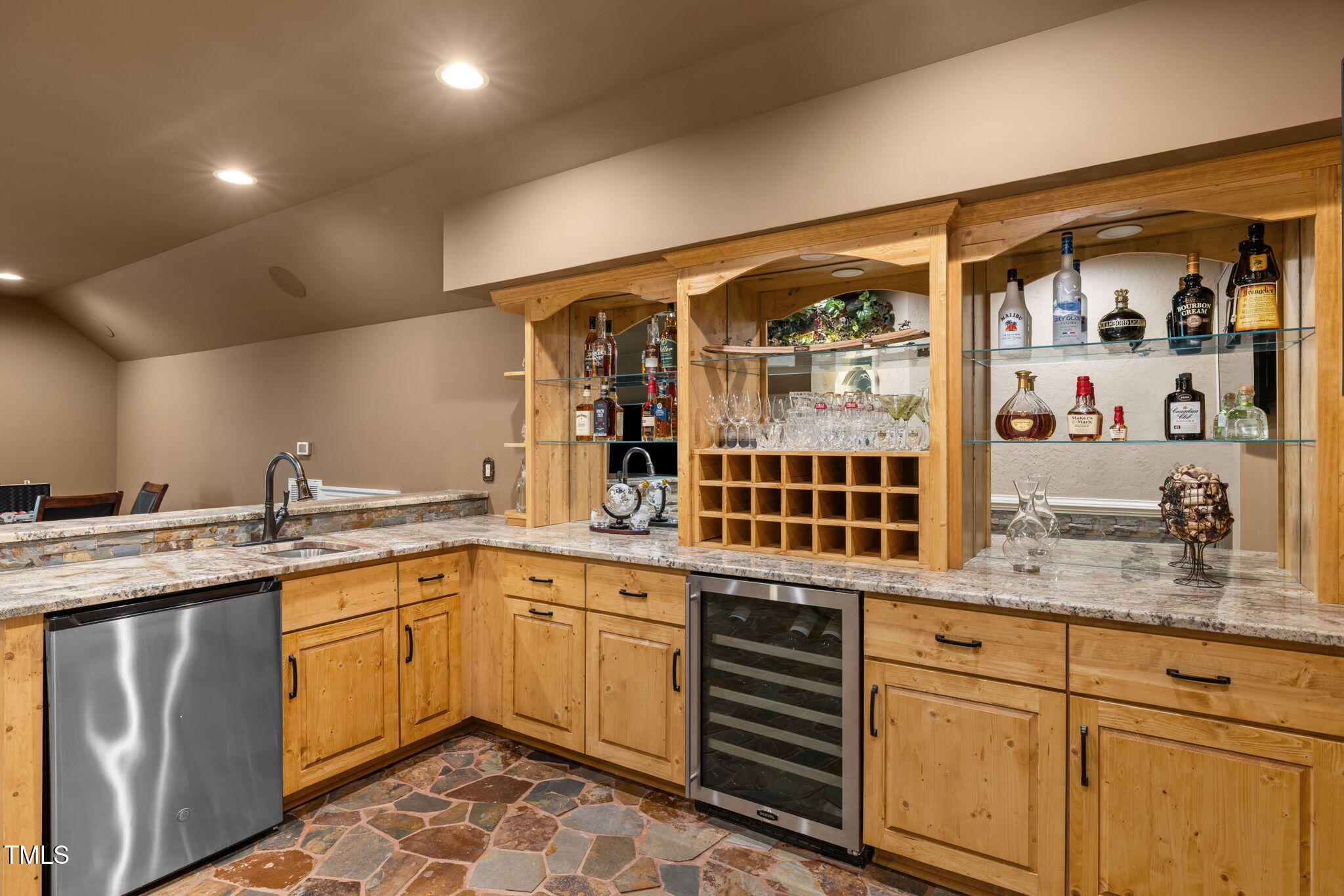 14021 Wallberman Drive