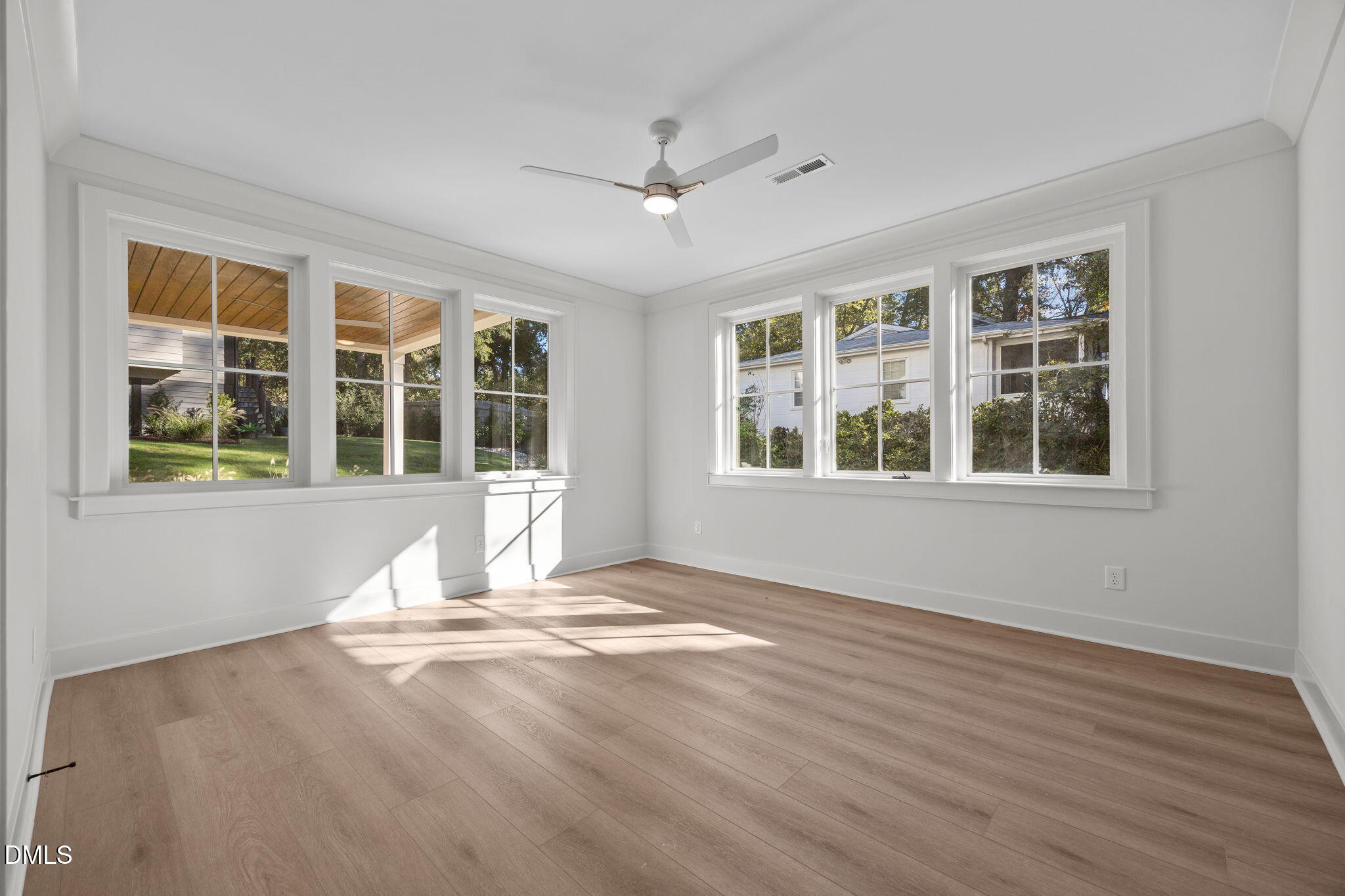 1000 Canterbury Road