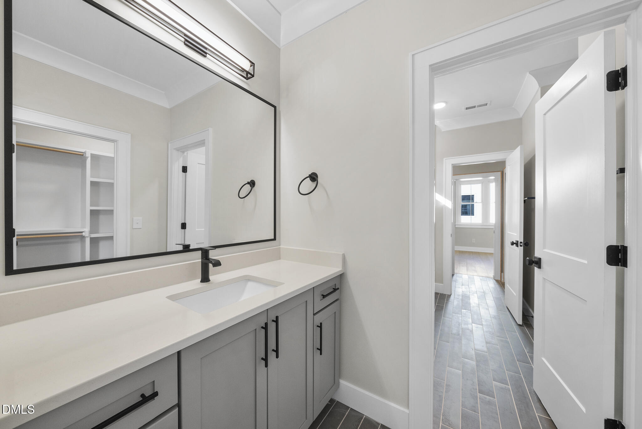 1003 Canterbury Road