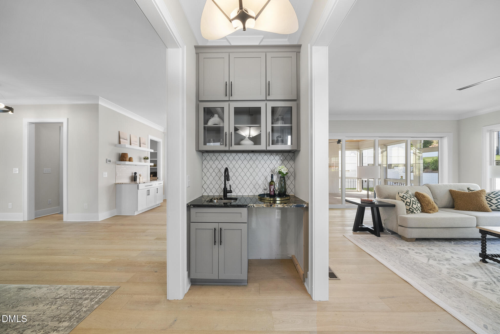 1003 Canterbury Road