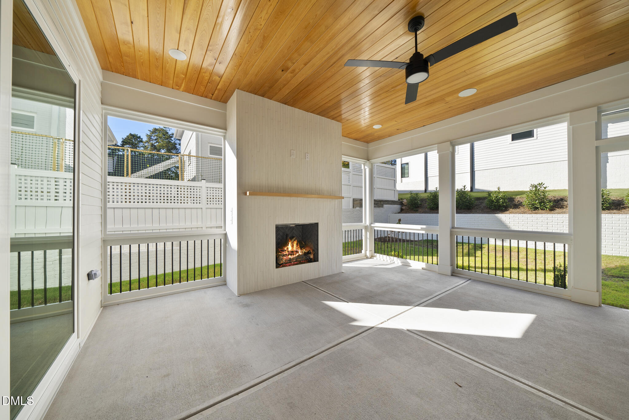 1003 Canterbury Road