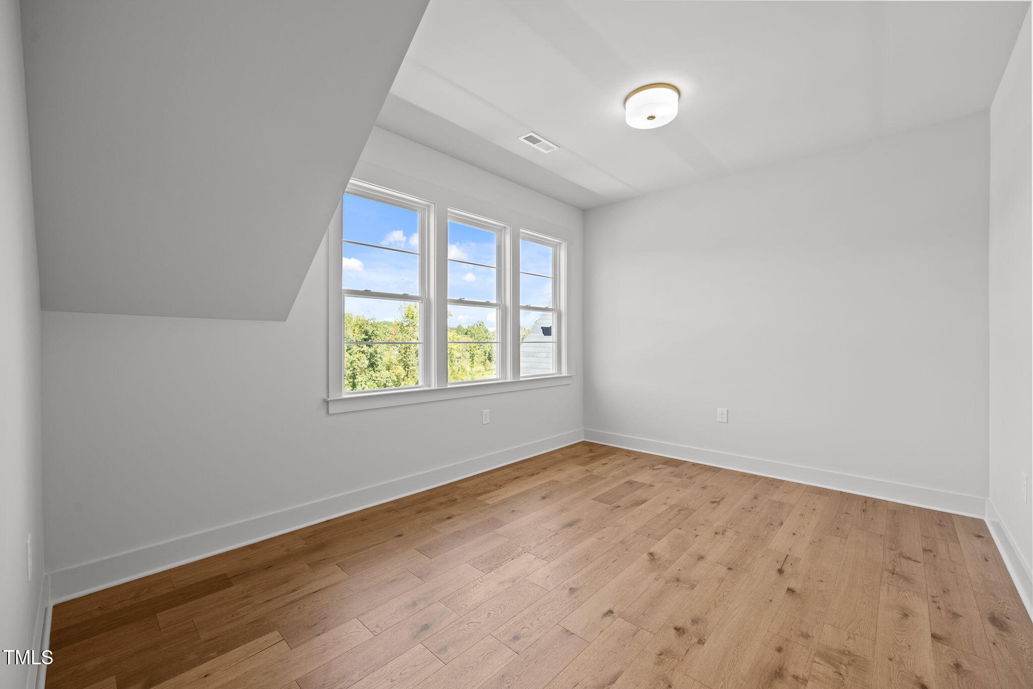 30 Stream View Way