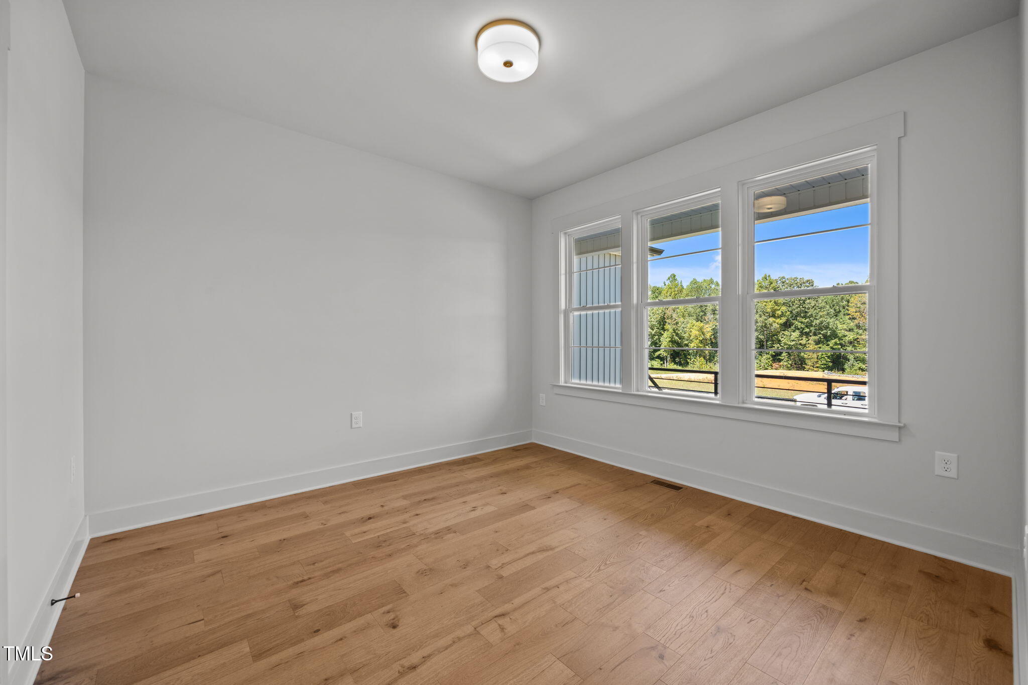 30 Stream View Way