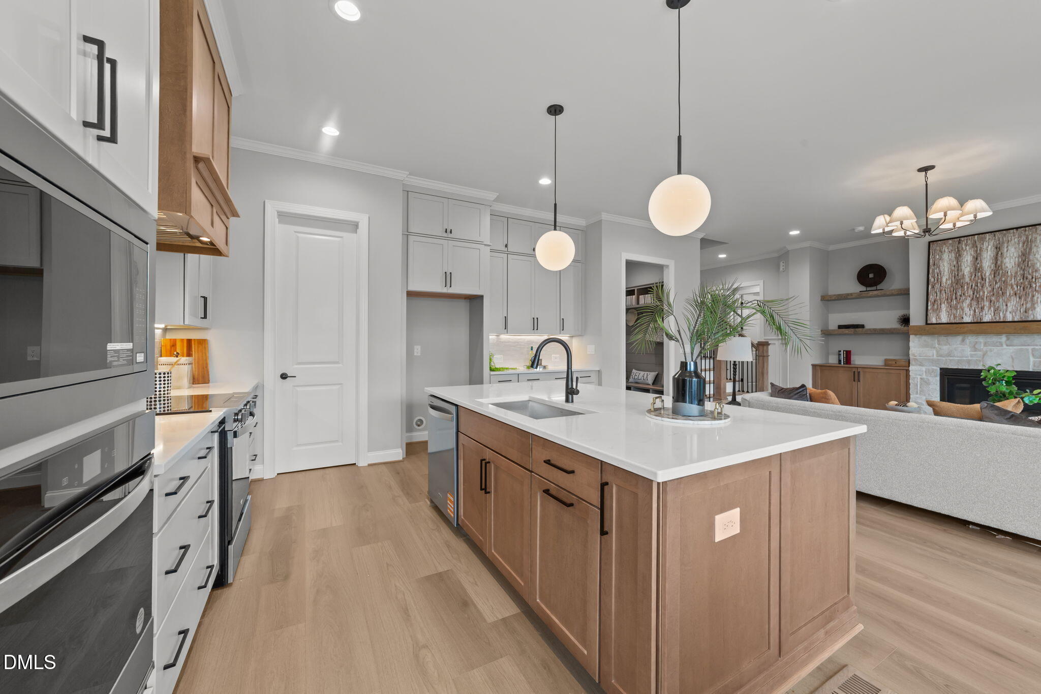 160 Summerlin Drive