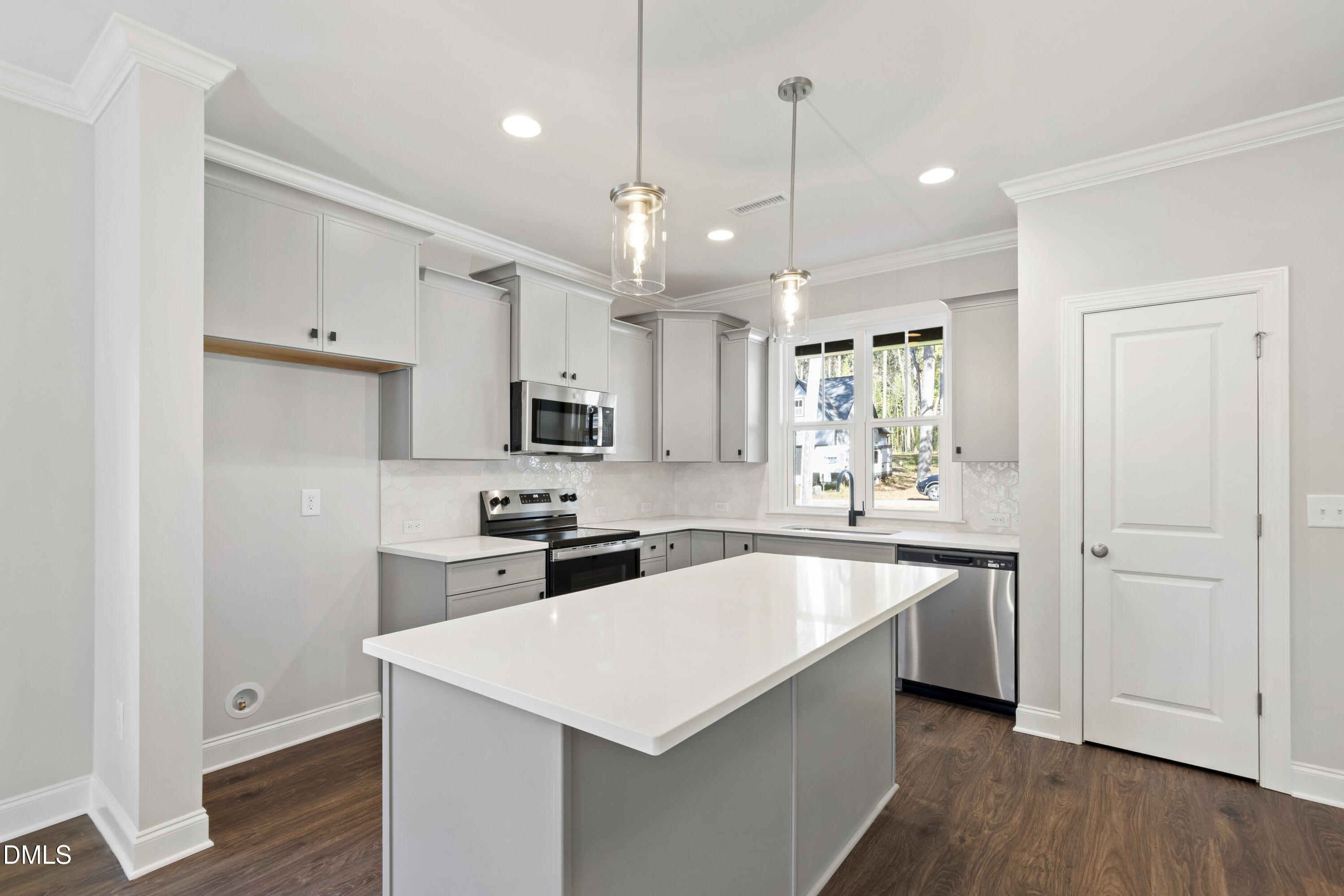 111 Mohawk Drive