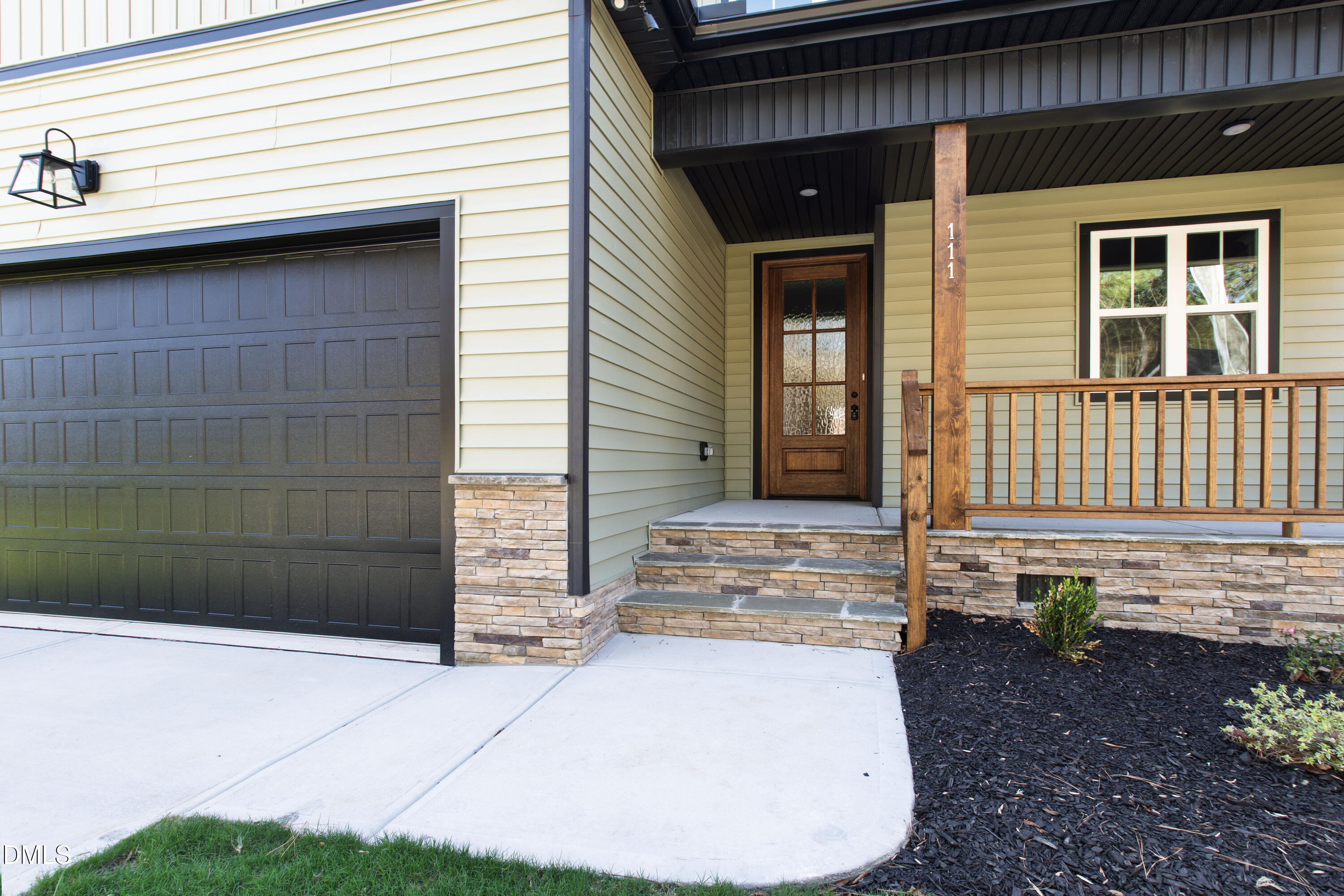 111 Mohawk Drive