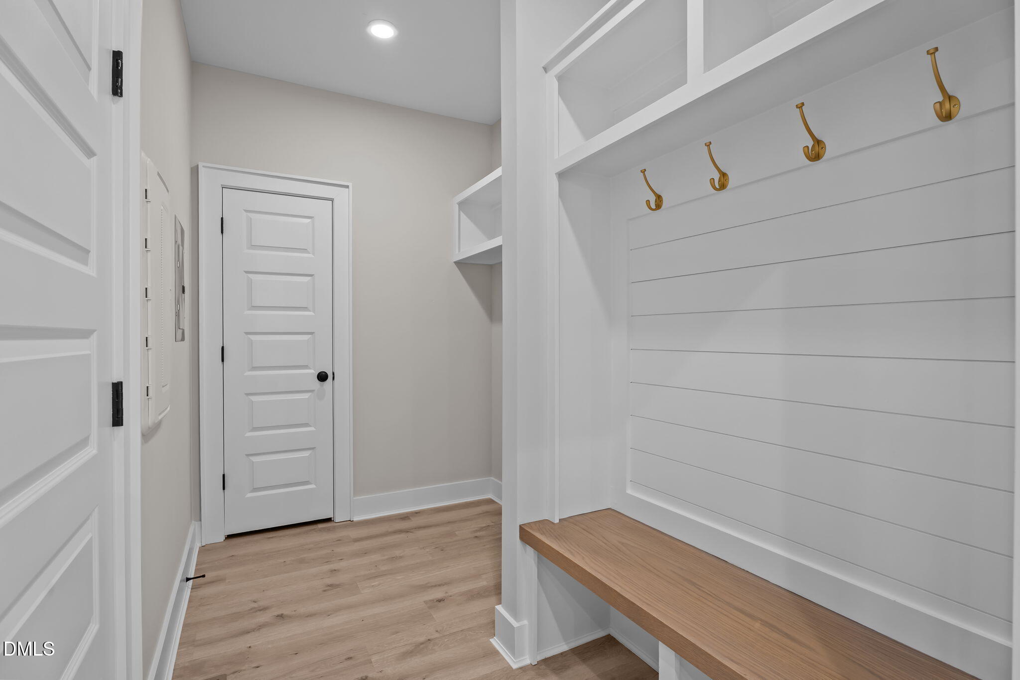 20 Stream View Way