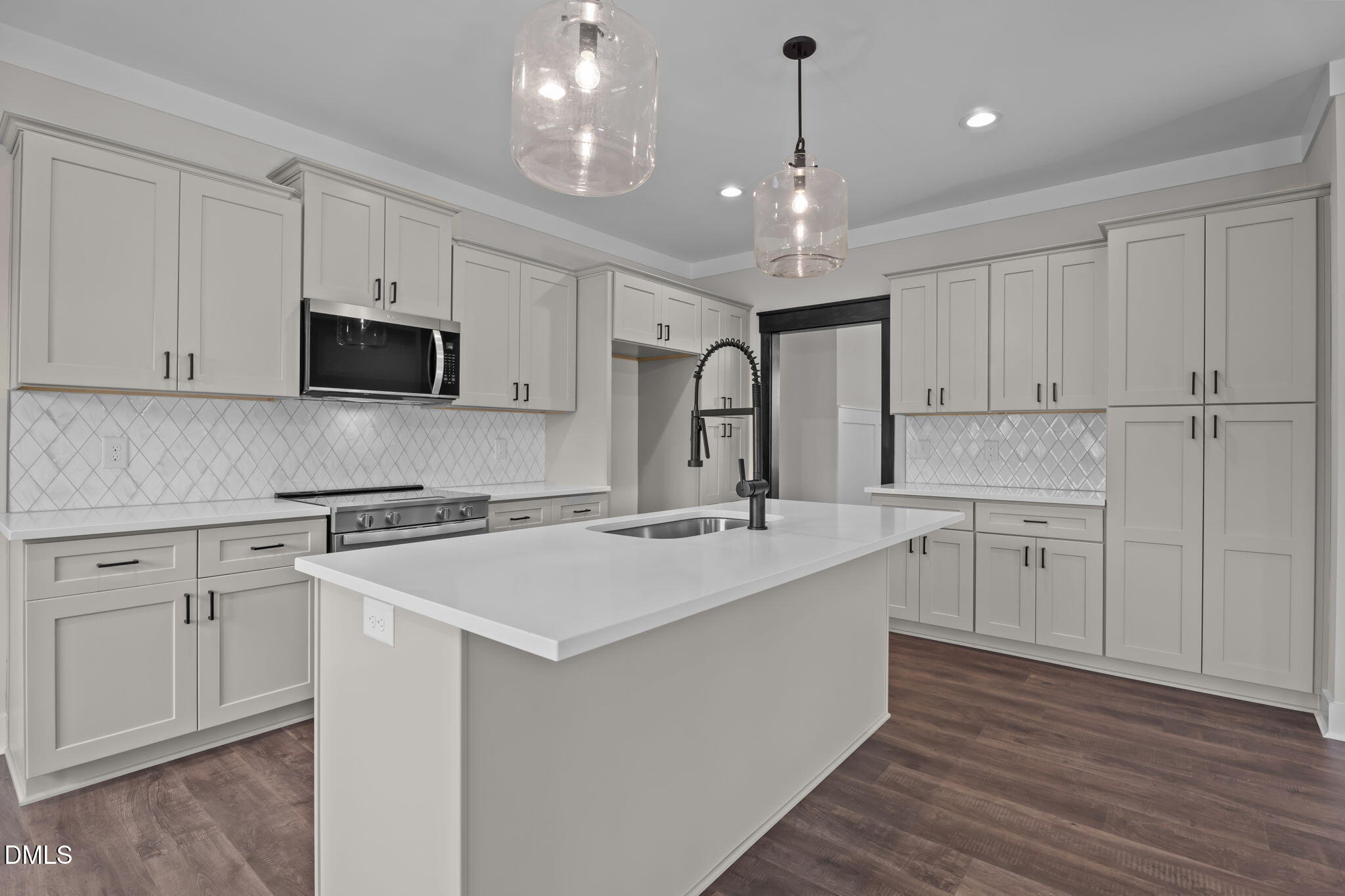 65 Livingston Lane