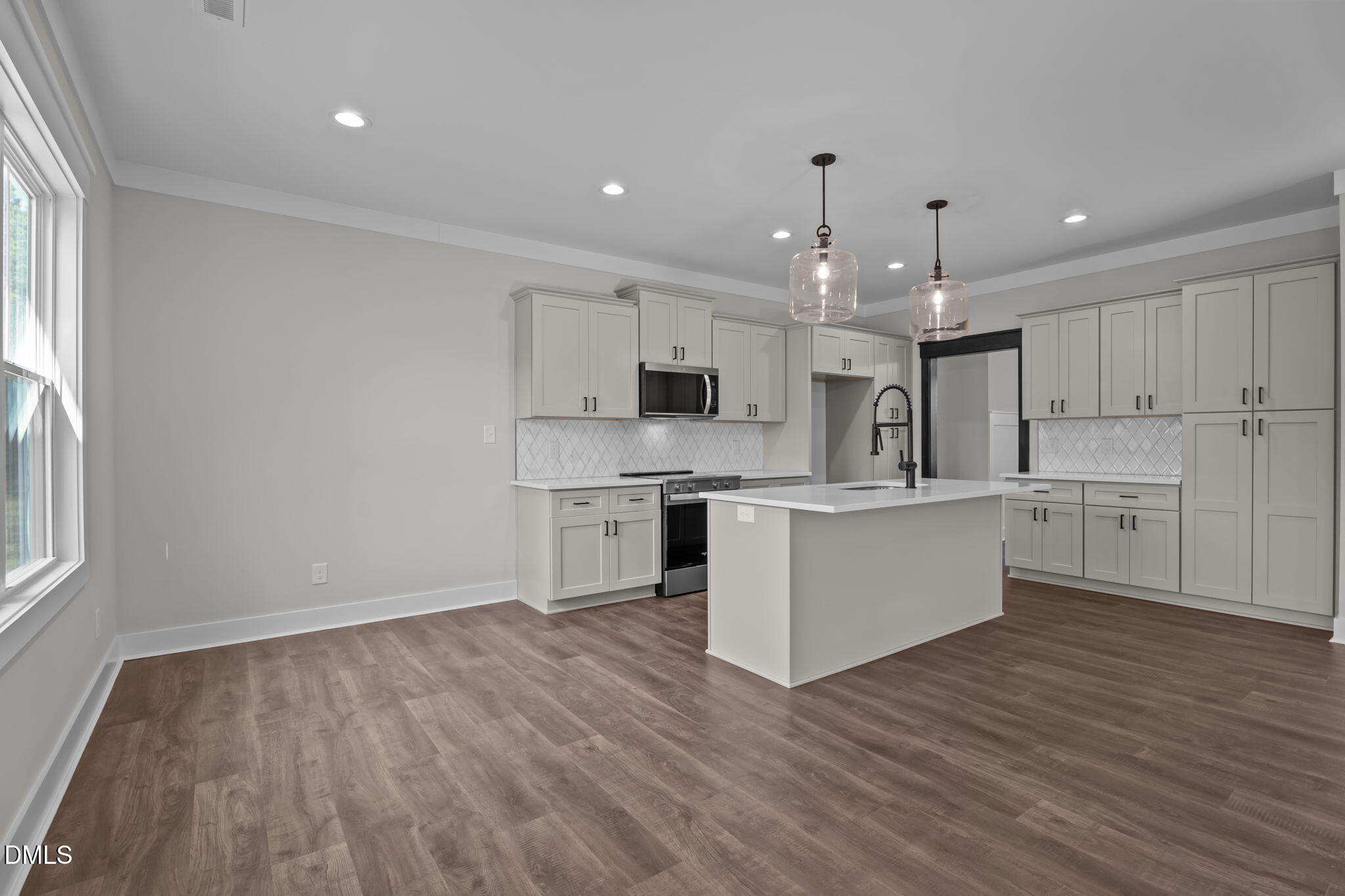 65 Livingston Lane