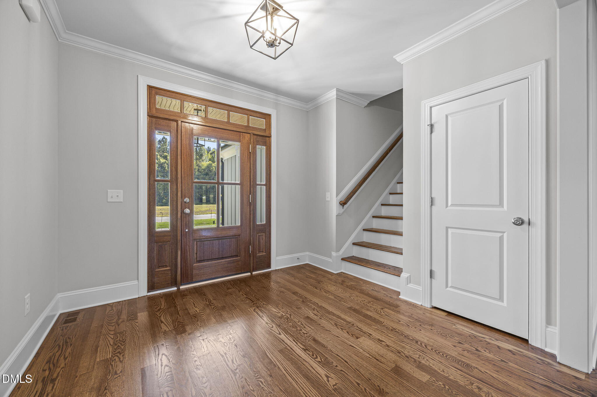 75 Broadleaf Lane