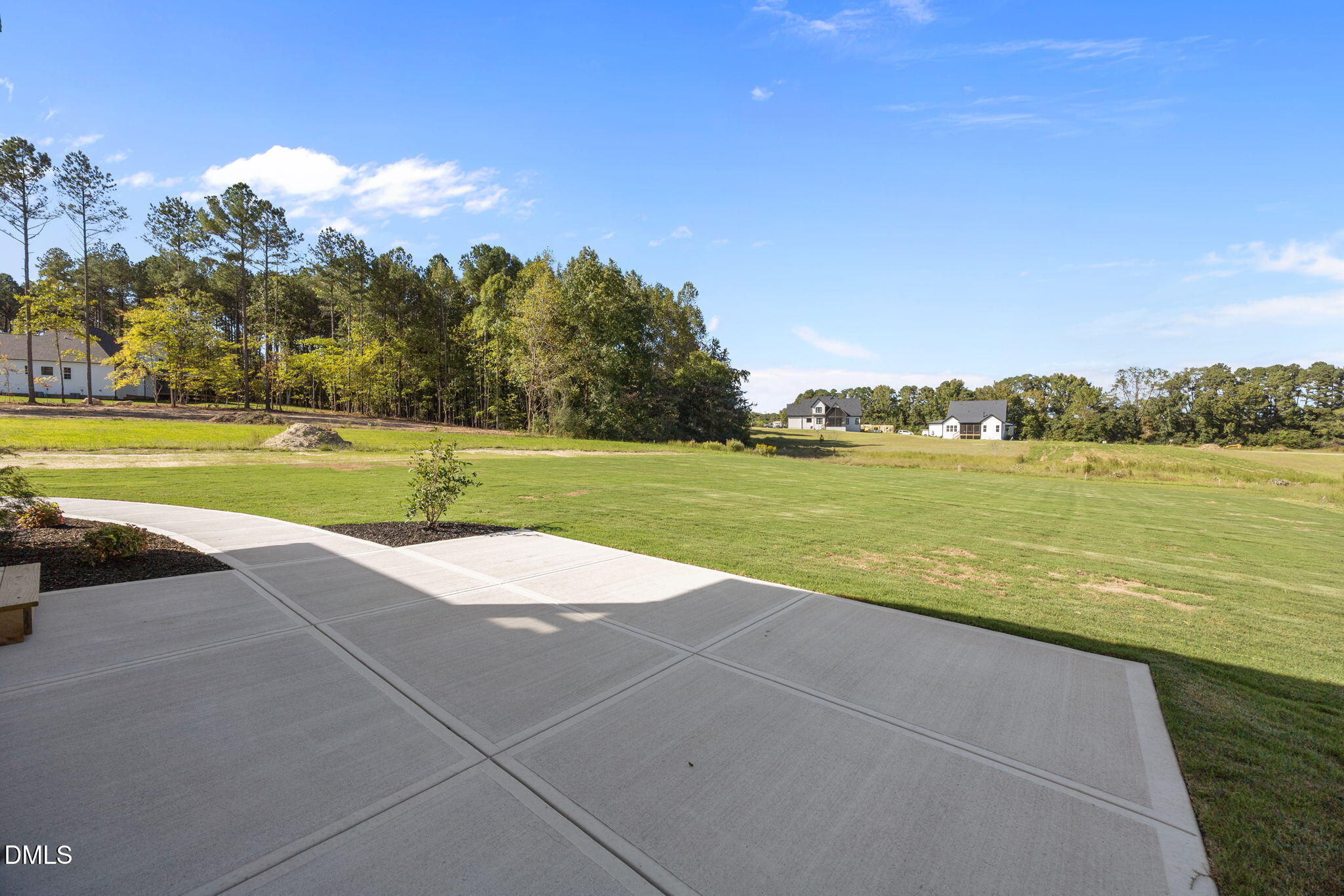 75 Broadleaf Lane