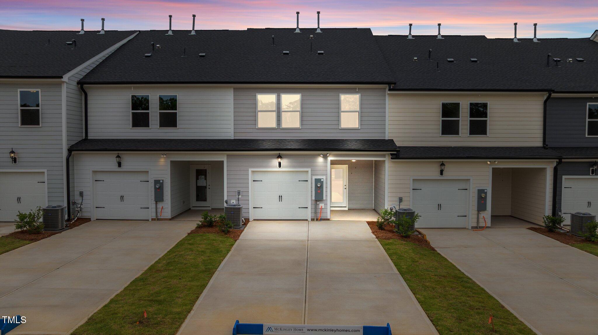 941 Alma Railway Drive