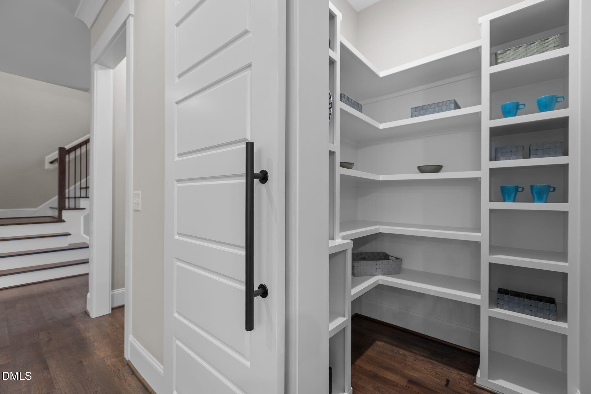 8704 Kimalden Court