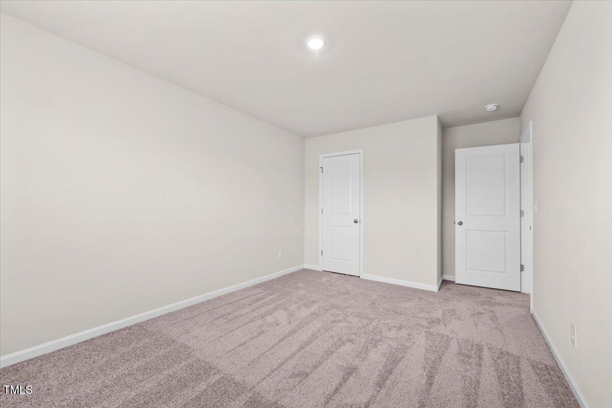 2114 Willow Glen Drive