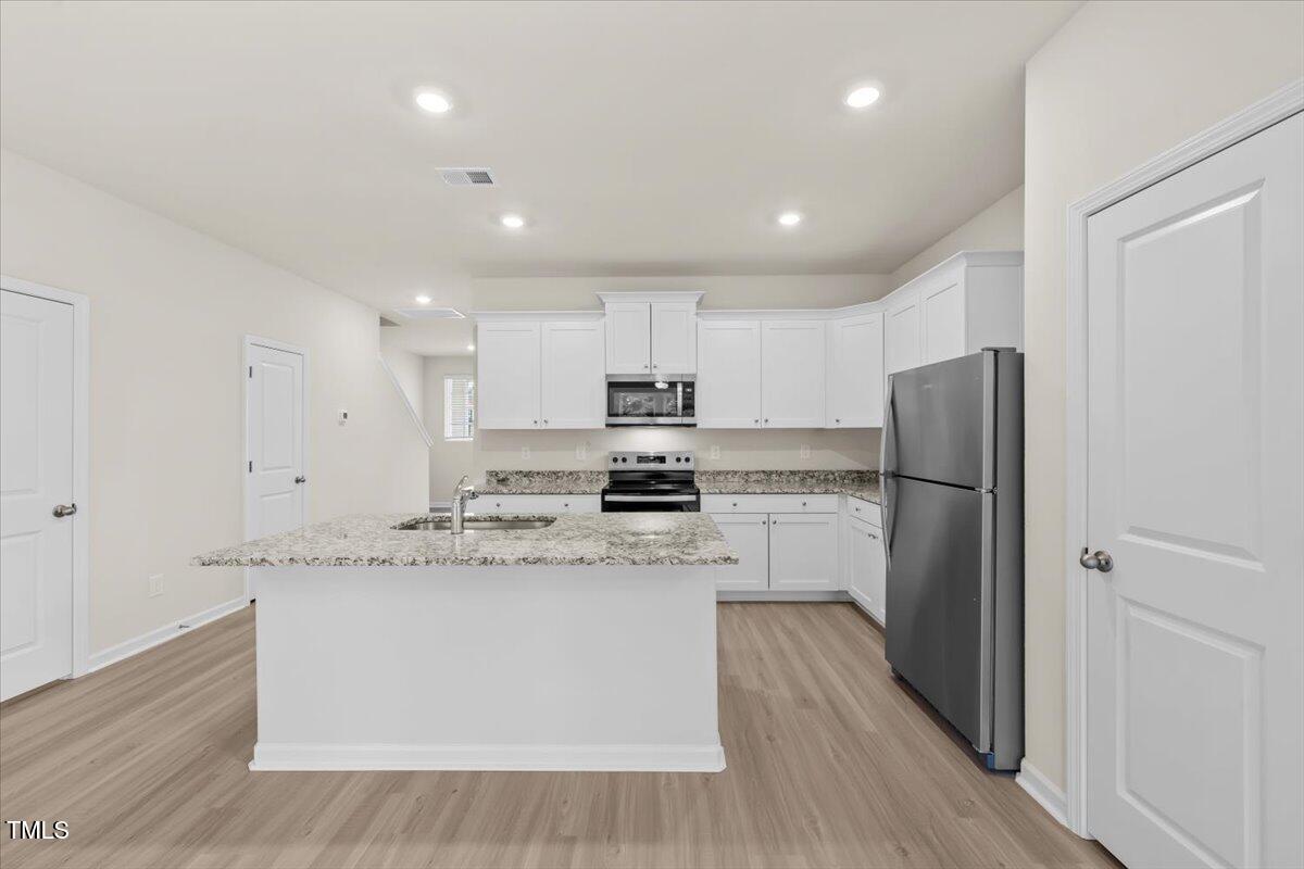 2114 Willow Glen Drive