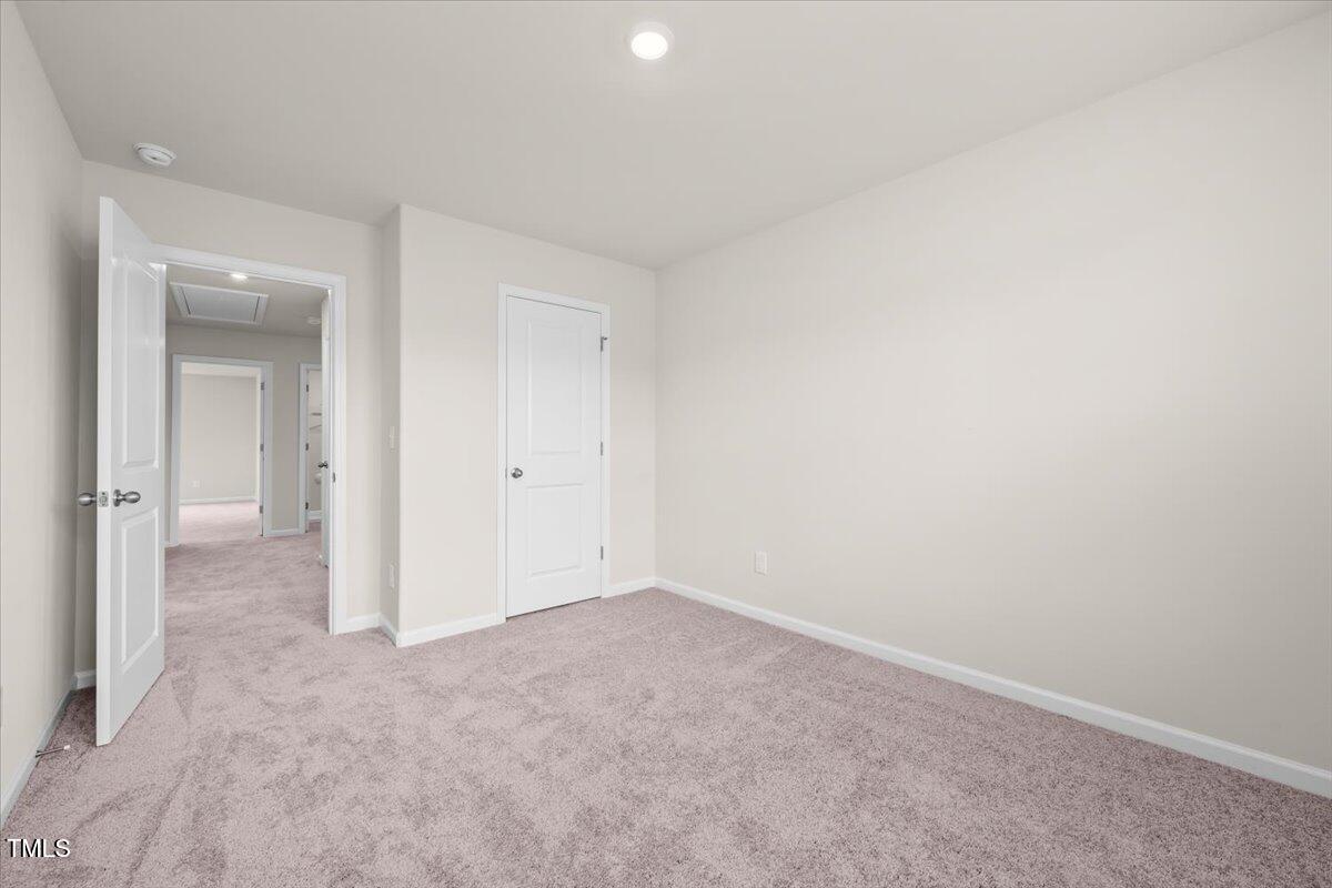 2114 Willow Glen Drive