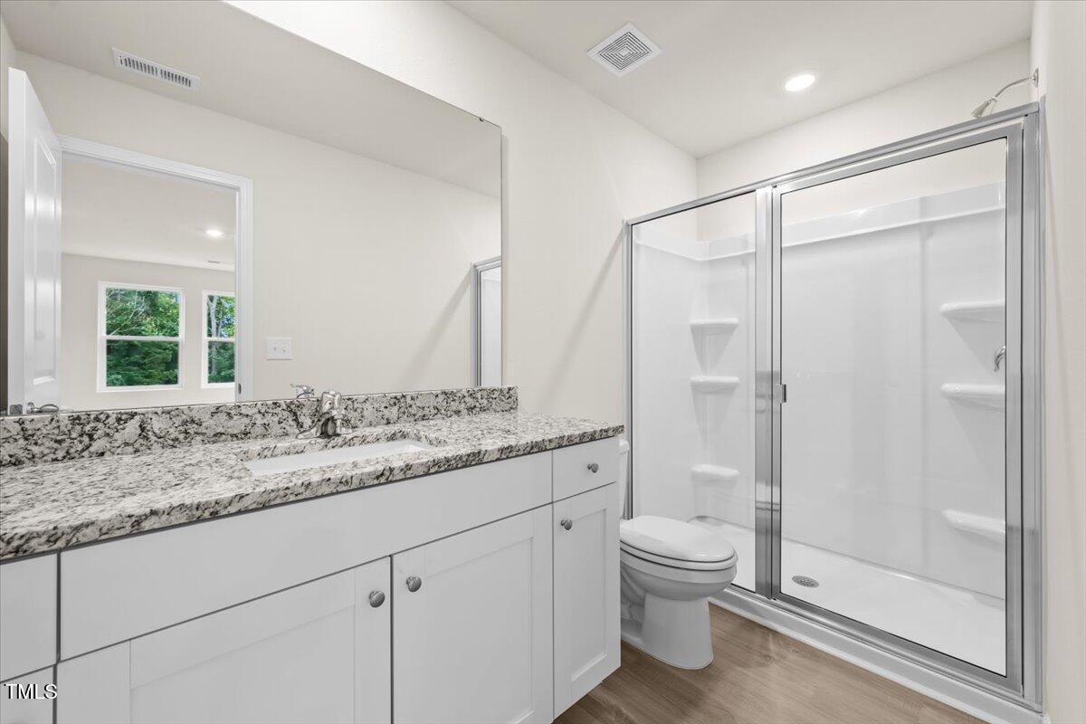 2114 Willow Glen Drive
