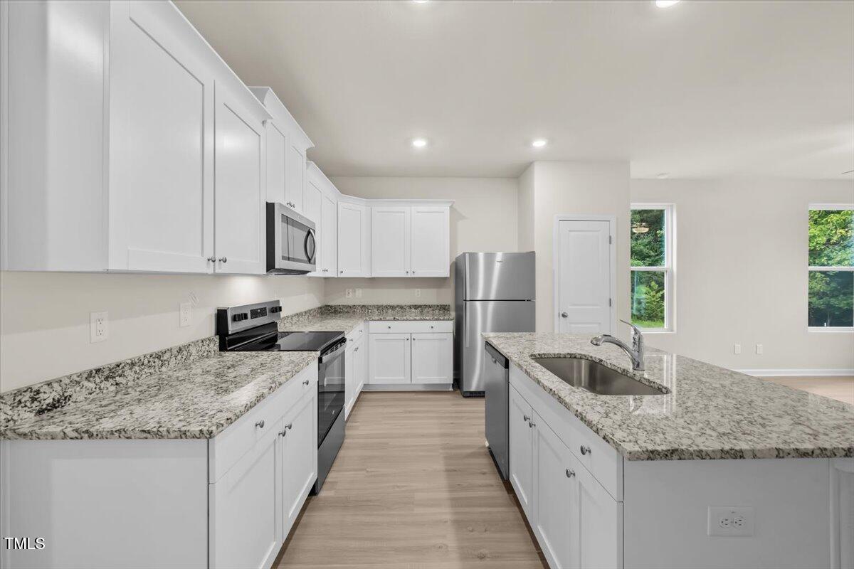 2114 Willow Glen Drive