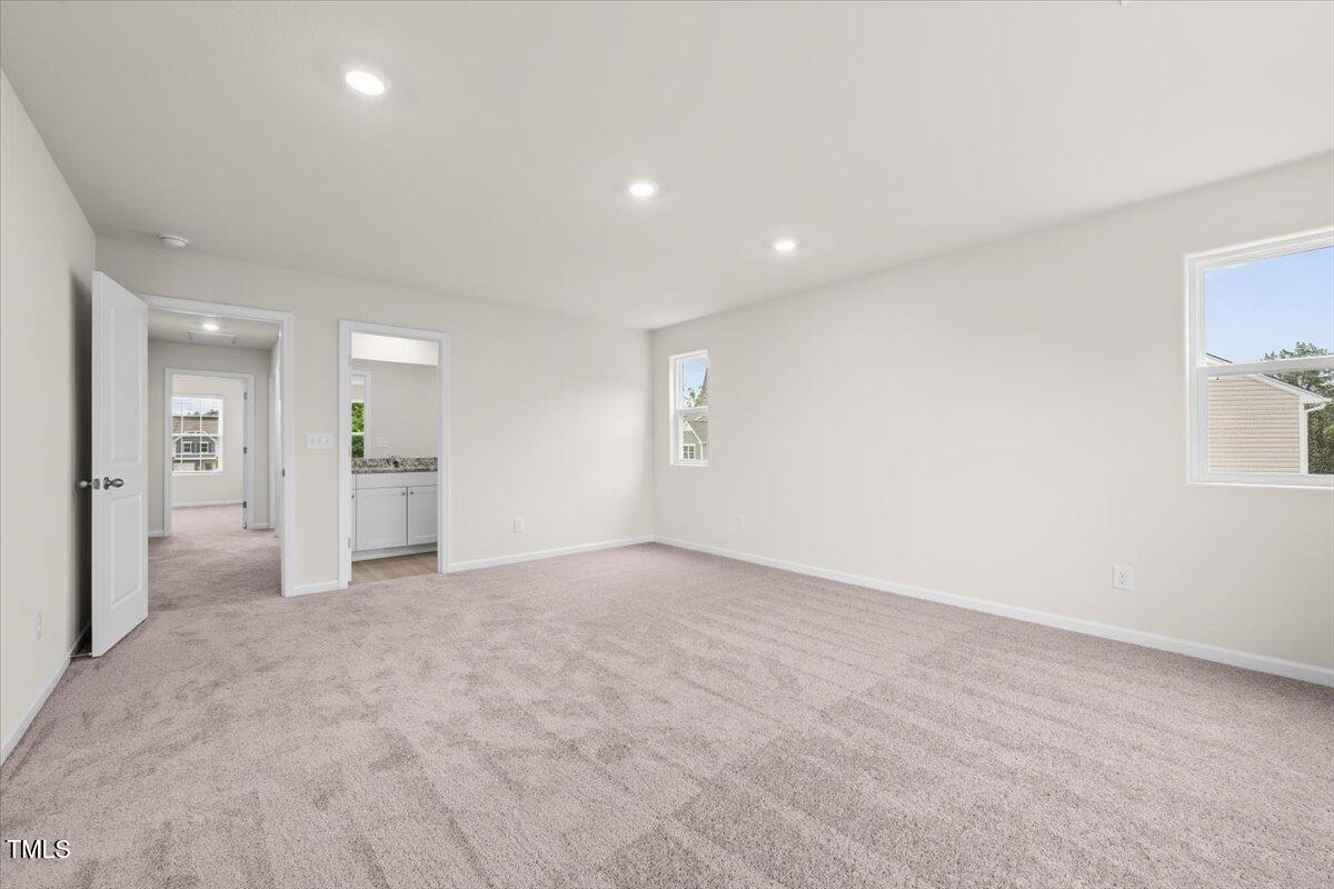 2114 Willow Glen Drive