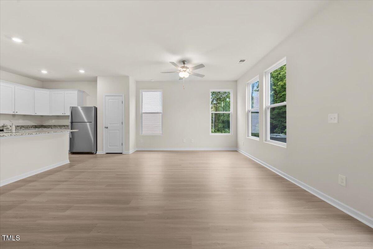 2114 Willow Glen Drive