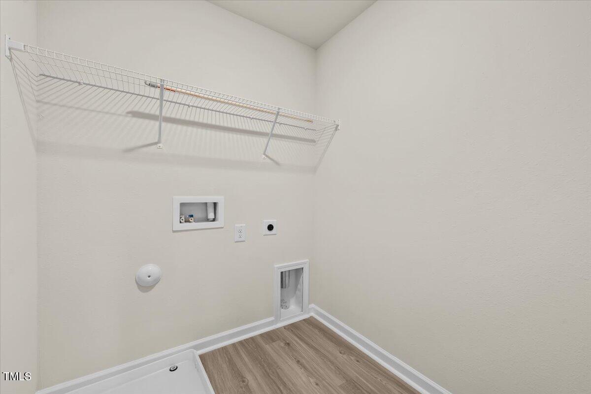 2114 Willow Glen Drive
