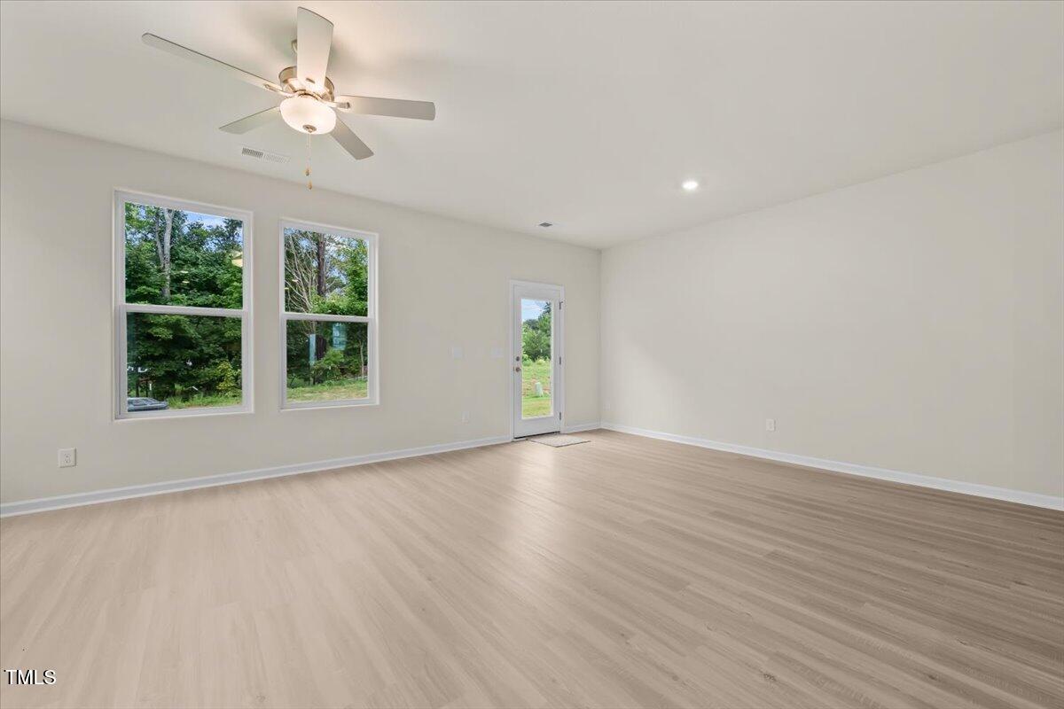 2114 Willow Glen Drive