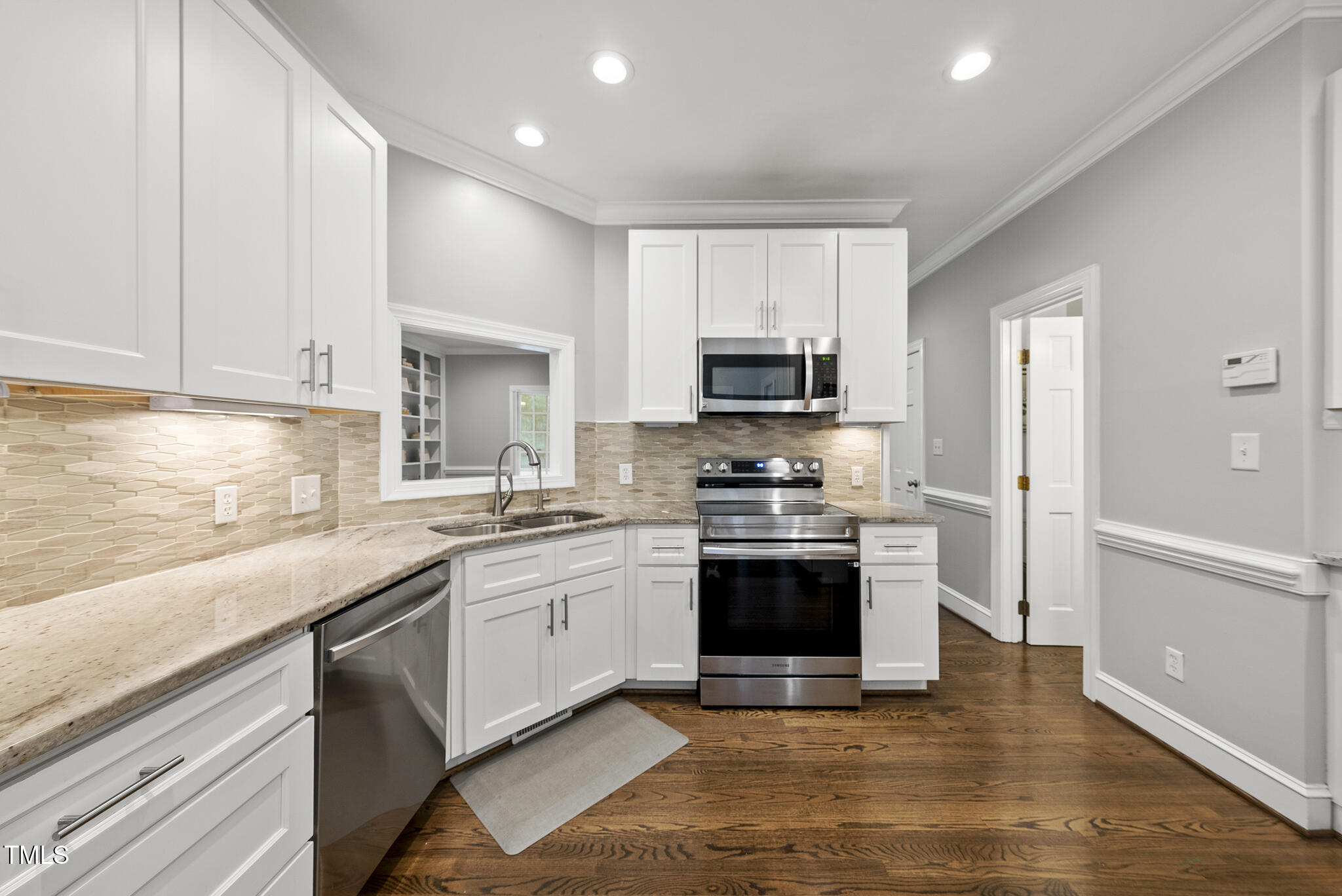 11913 Eagle Bluff Circle