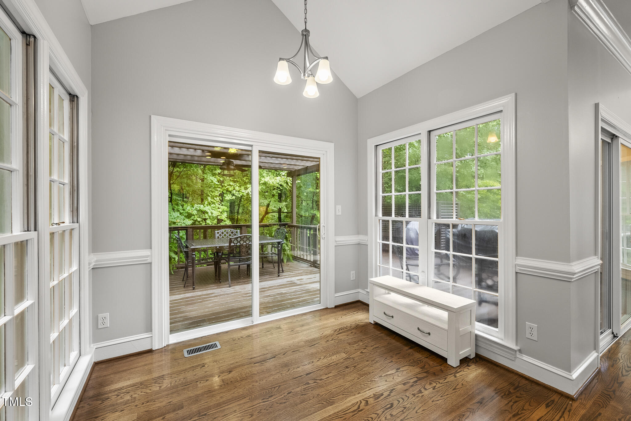 11913 Eagle Bluff Circle