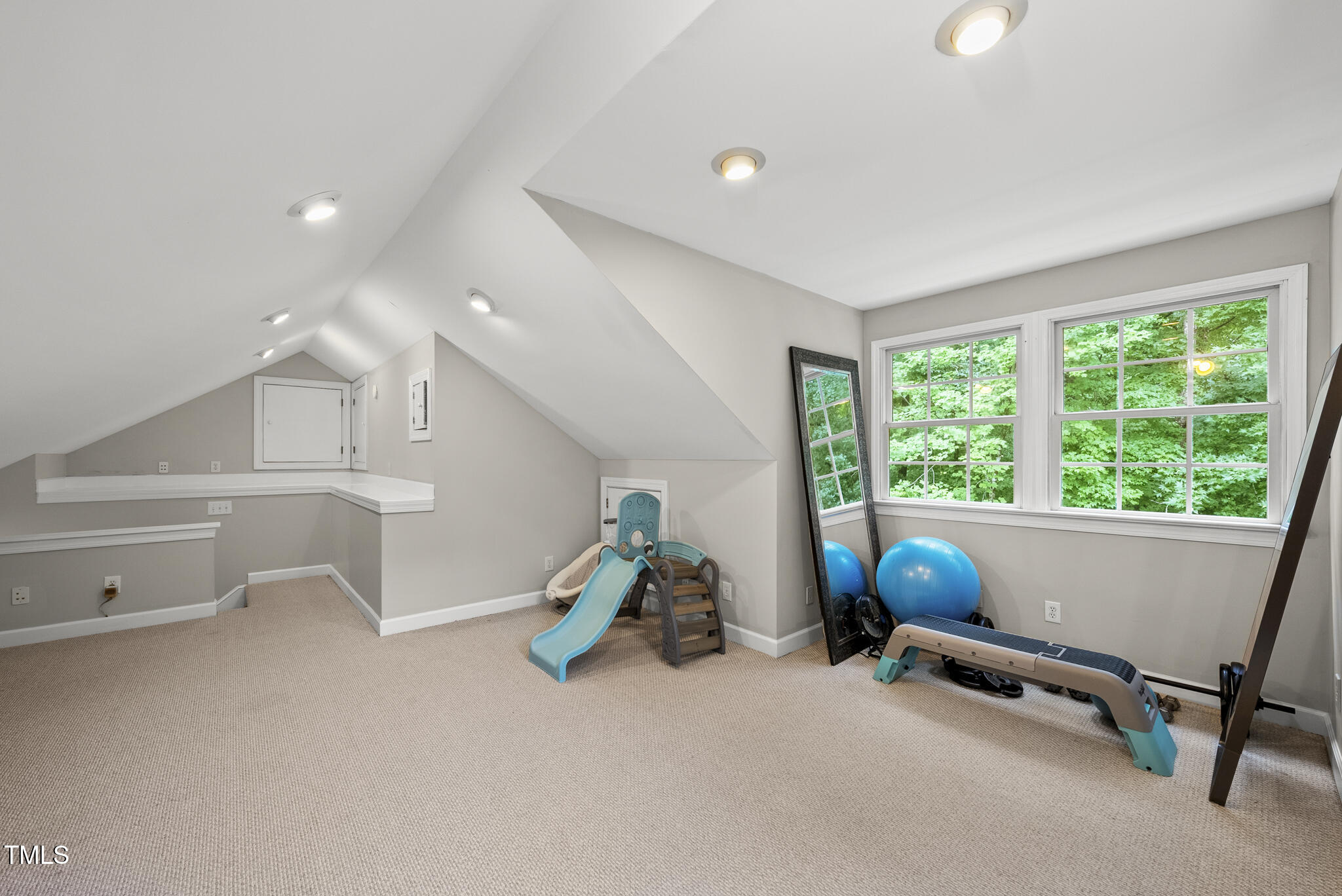 11913 Eagle Bluff Circle