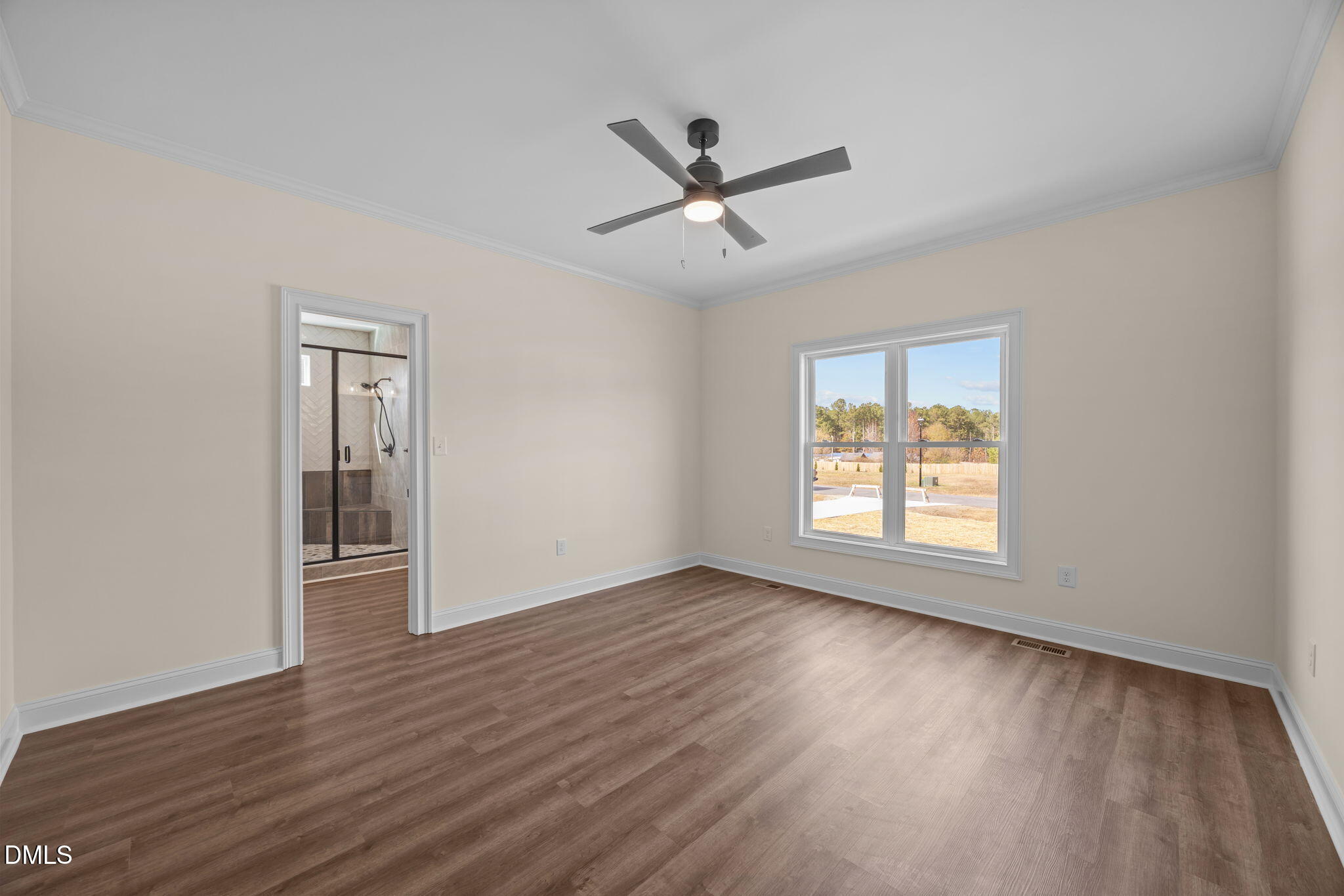 5547 Martys Court