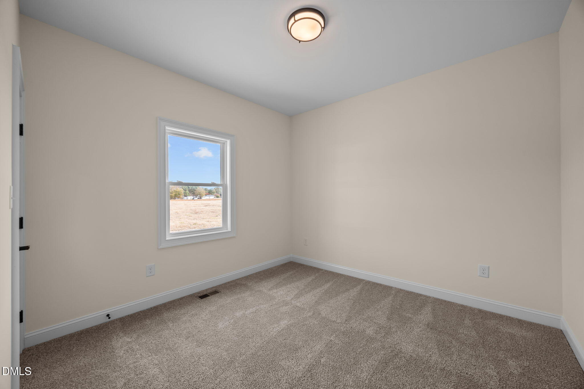5547 Martys Court