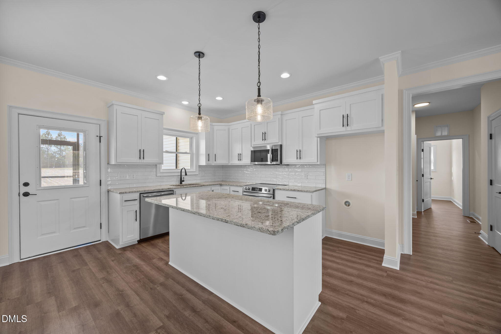 5547 Martys Court