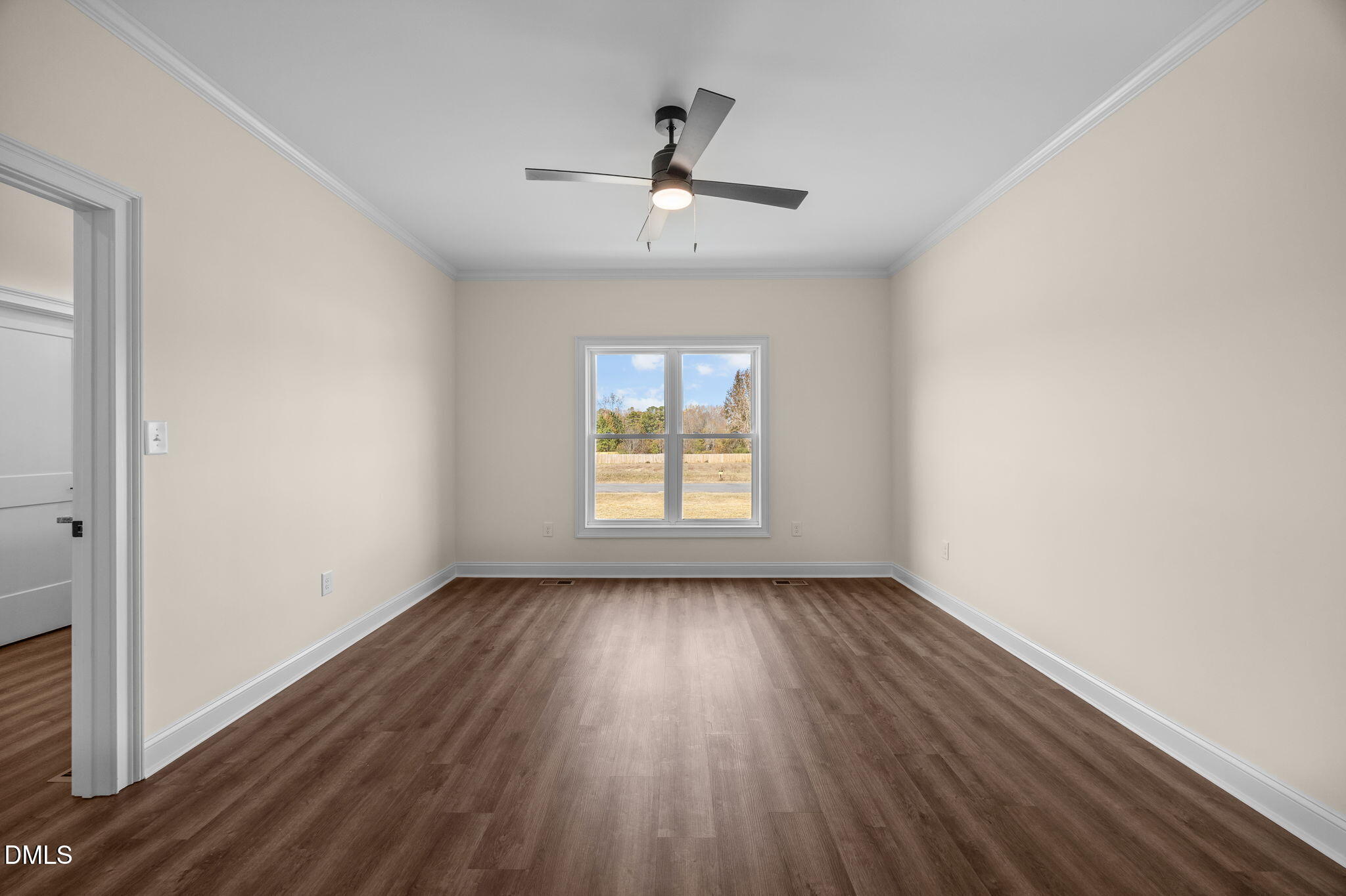5547 Martys Court