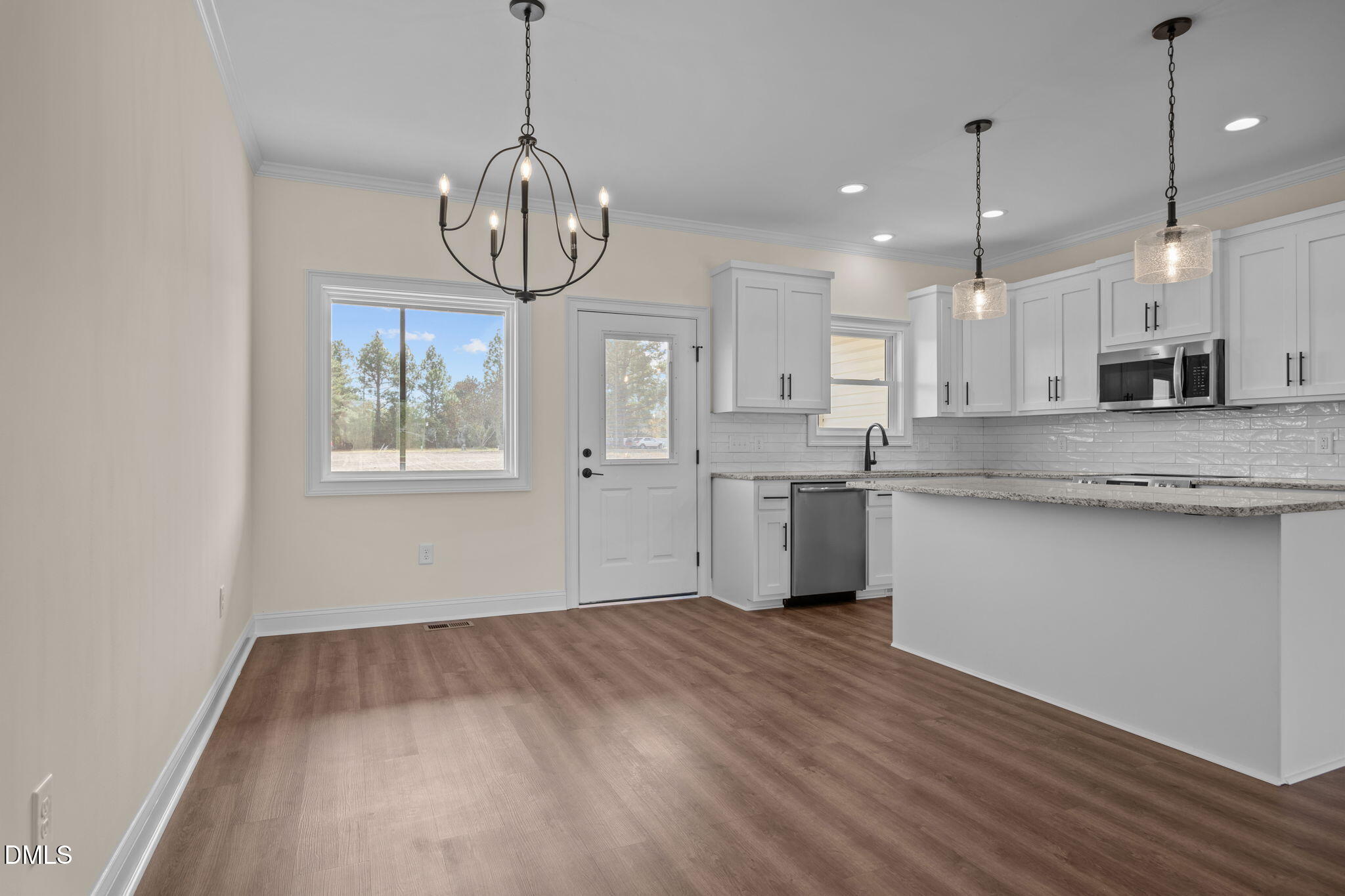5547 Martys Court