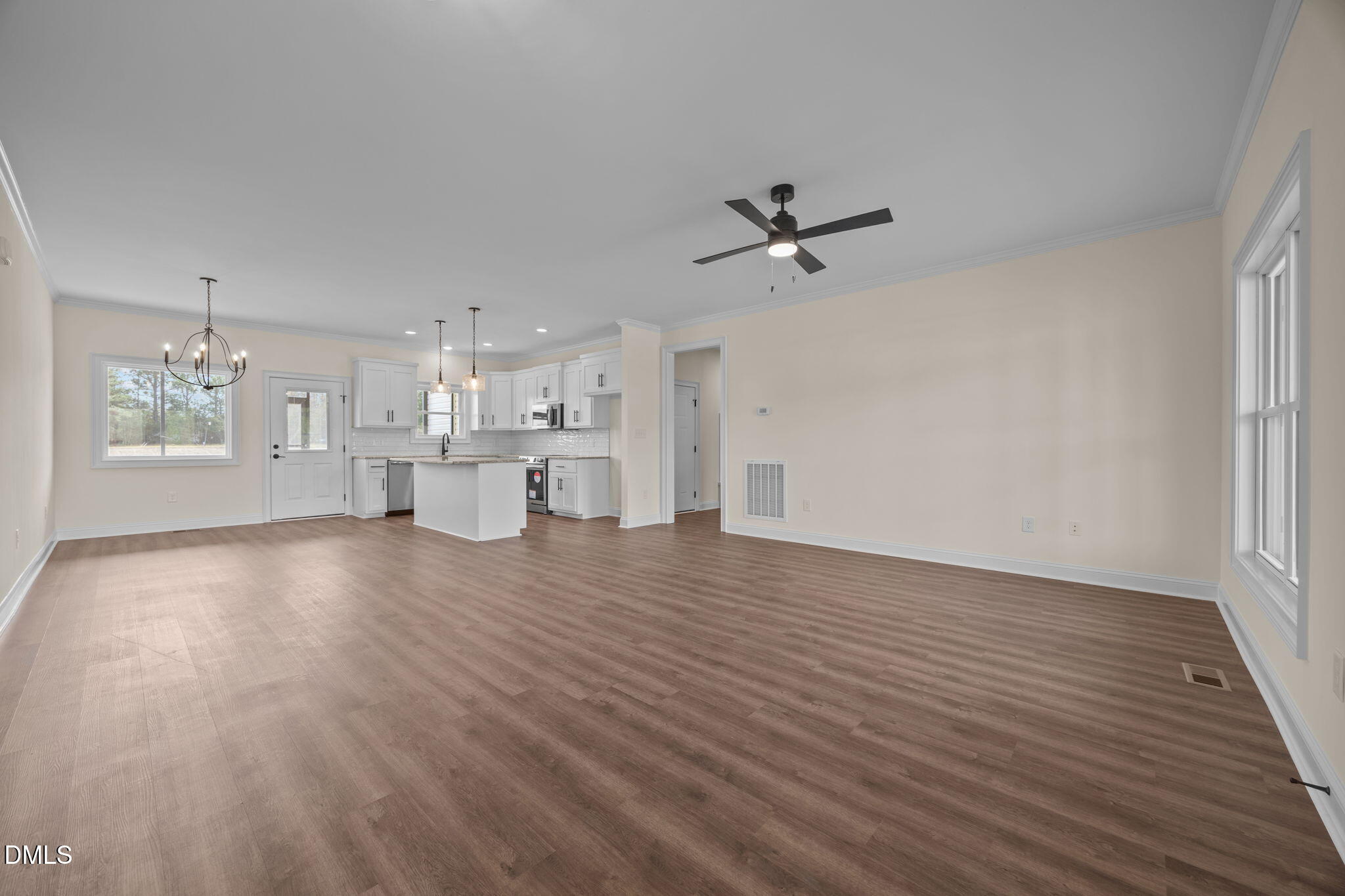 5547 Martys Court